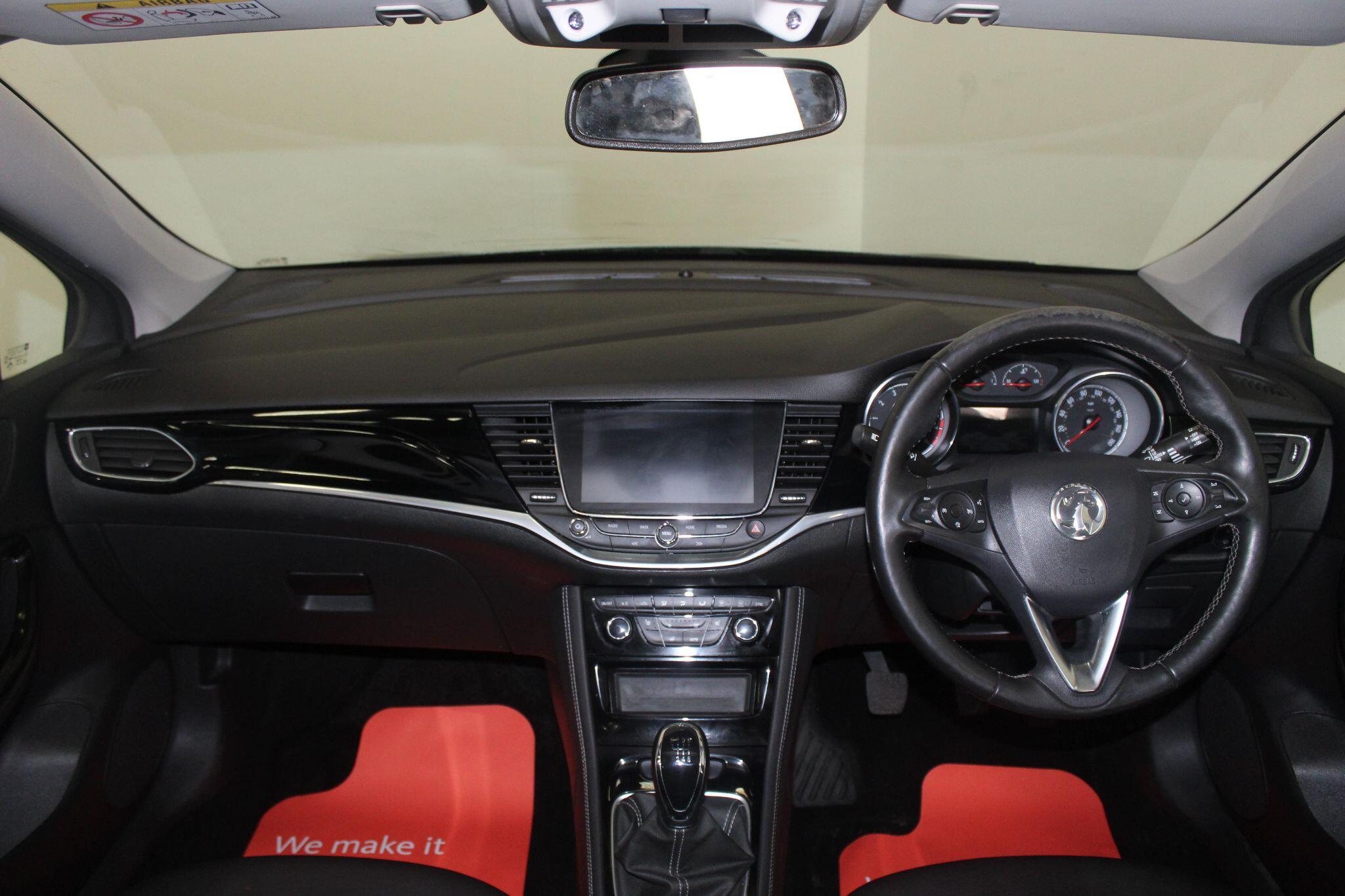 Vauxhall Astra view 28