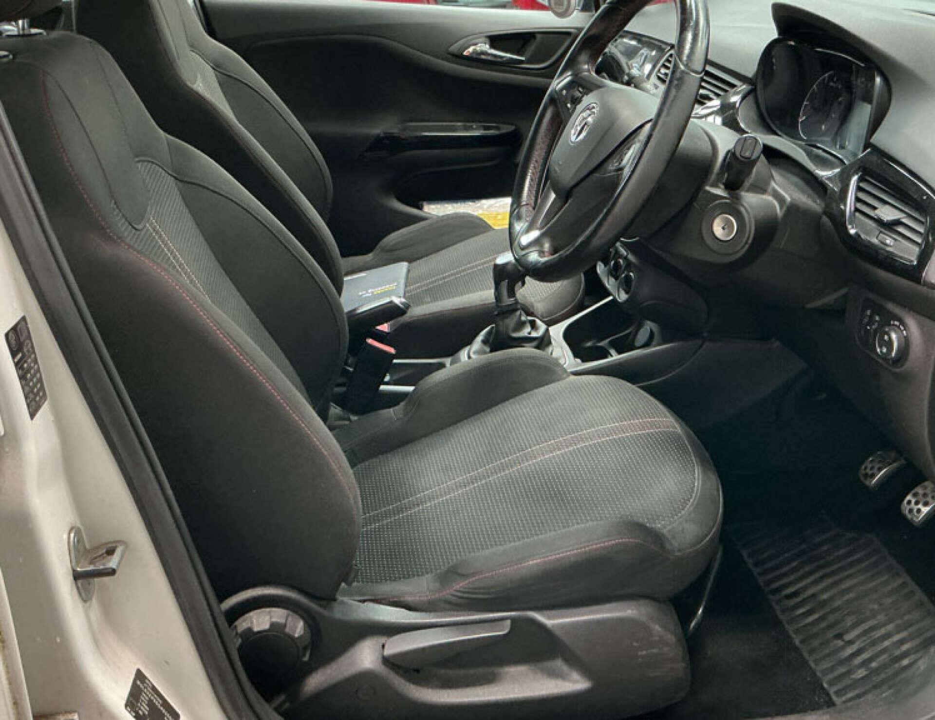Vauxhall Corsa view 4