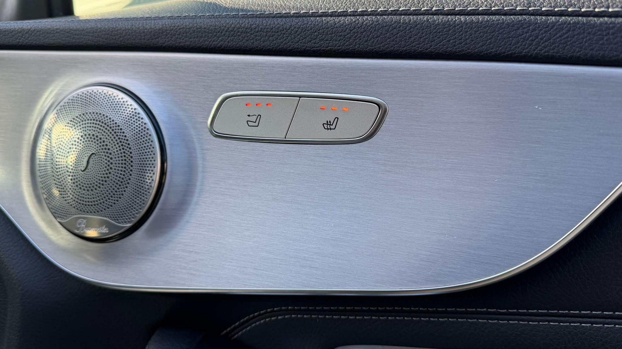 Mercedes-Benz C-Class view 15
