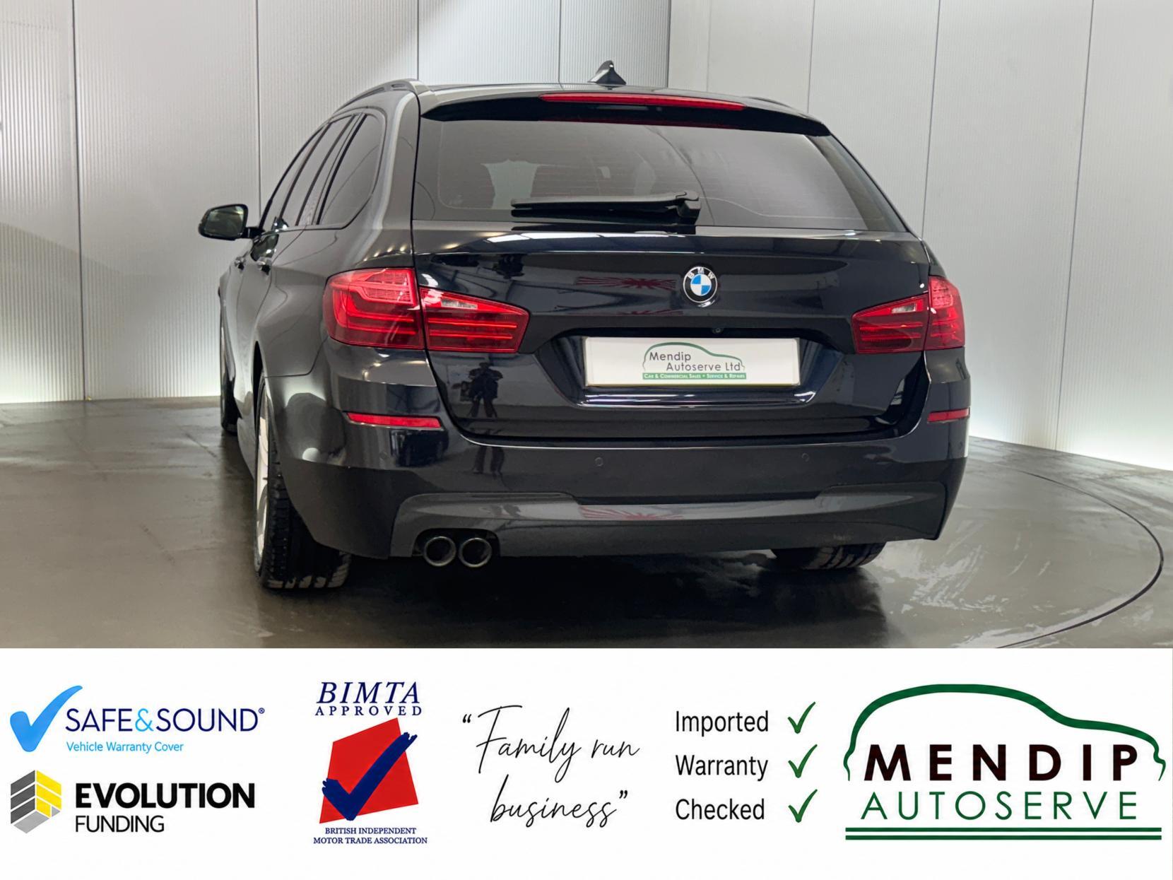 BMW 5 Series view 16