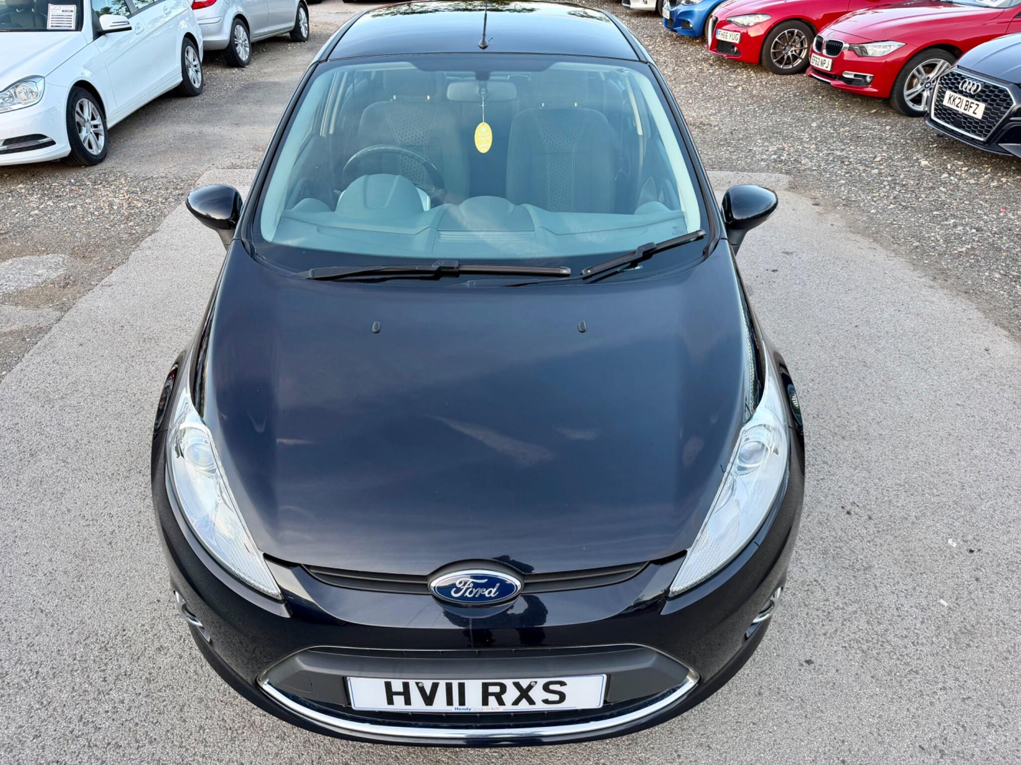 Ford Fiesta view 3