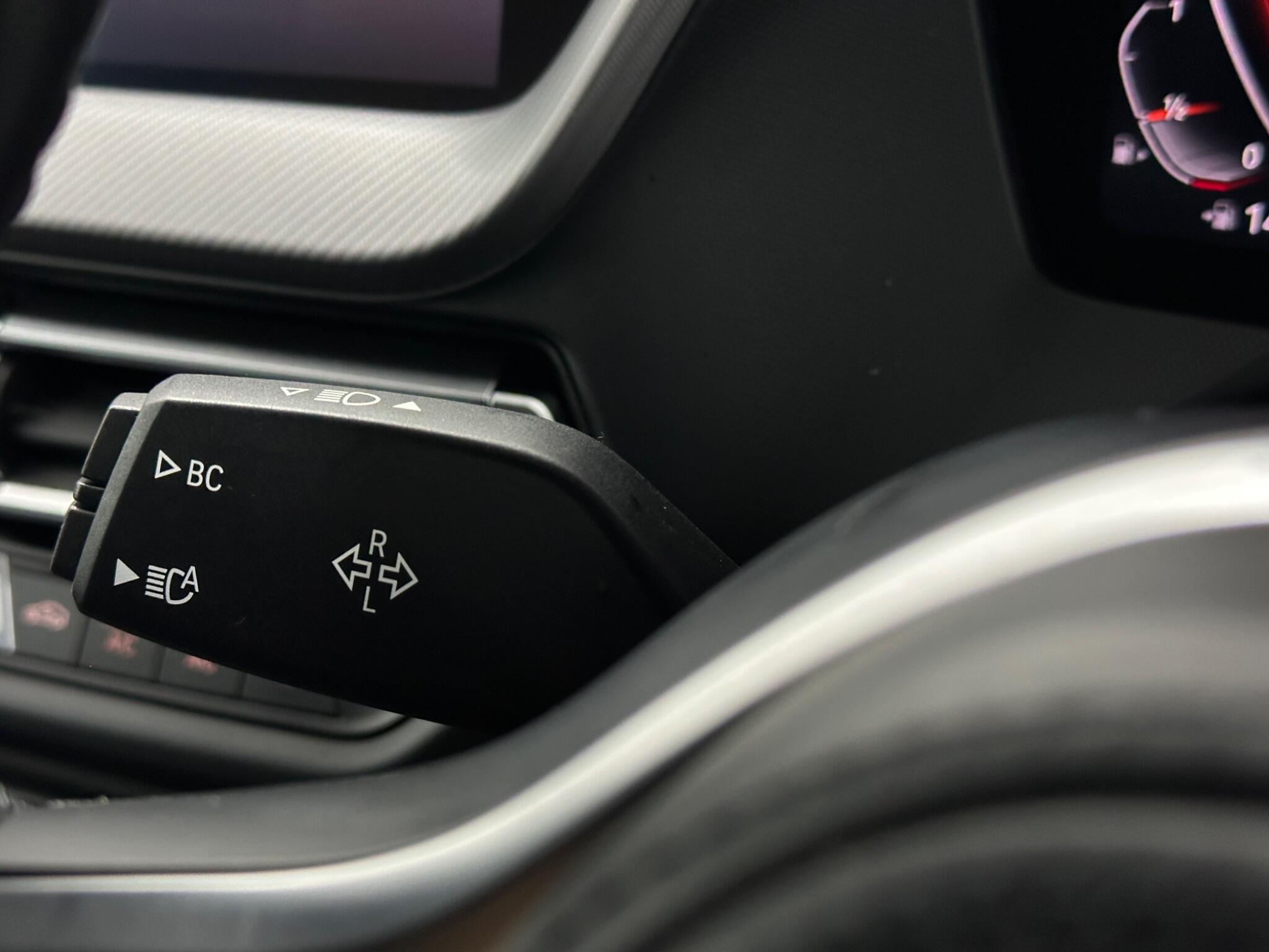 BMW 2 Series view 13