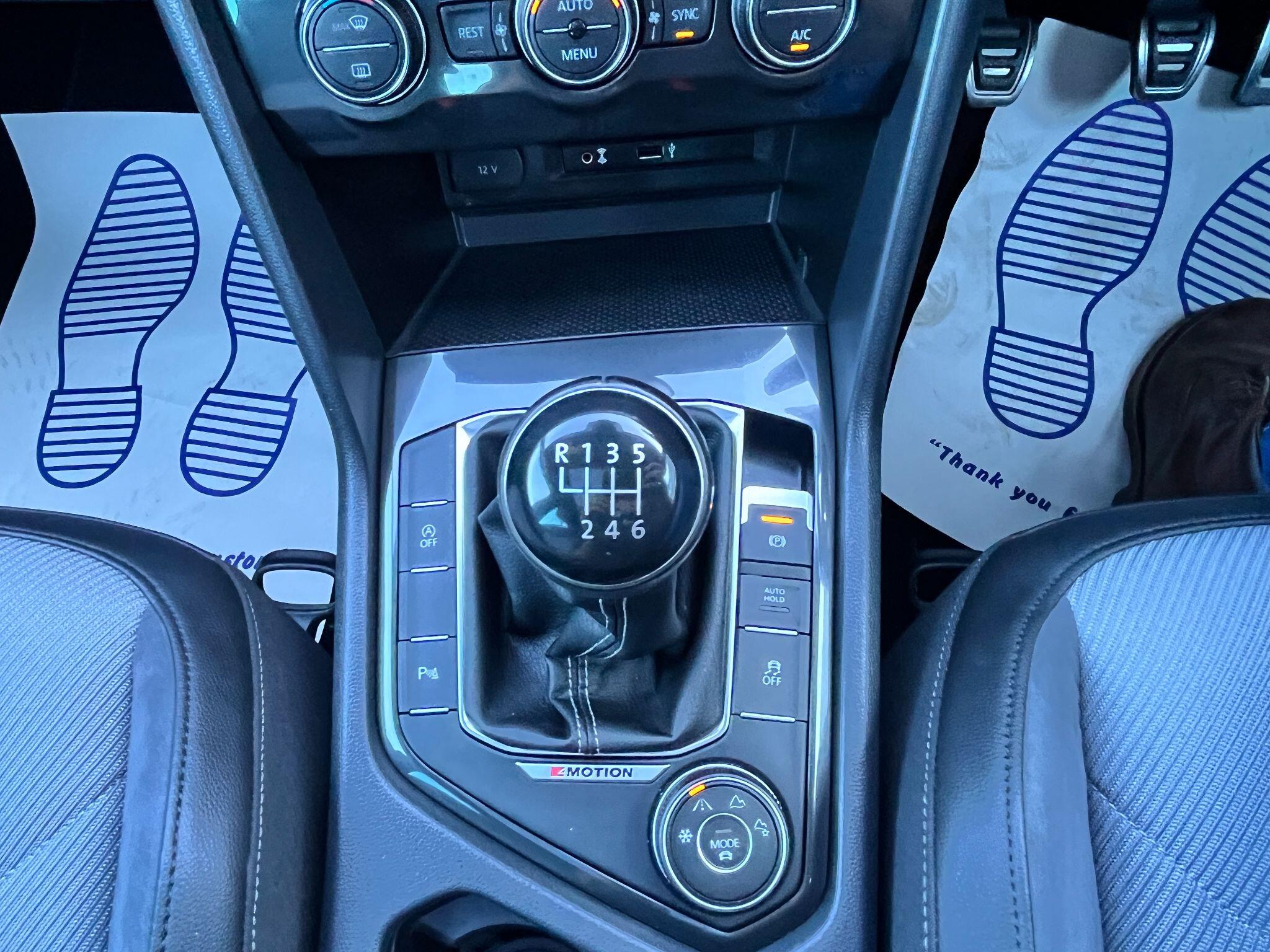 Volkswagen Tiguan view 29