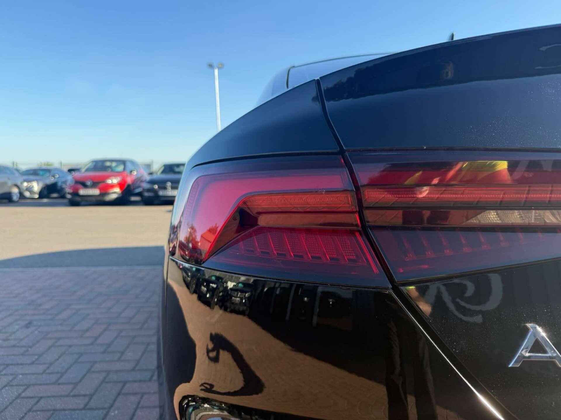 Audi A5 view 12