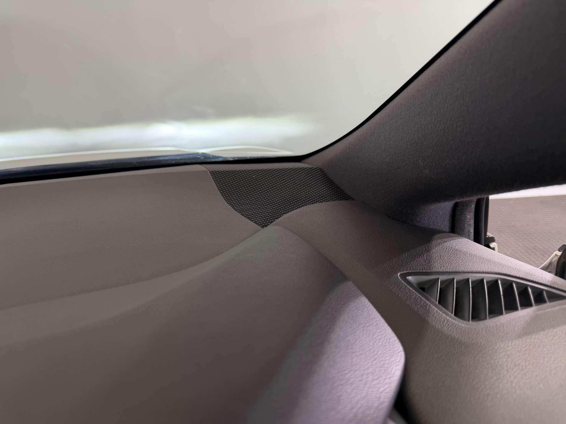 Toyota Corolla view 23