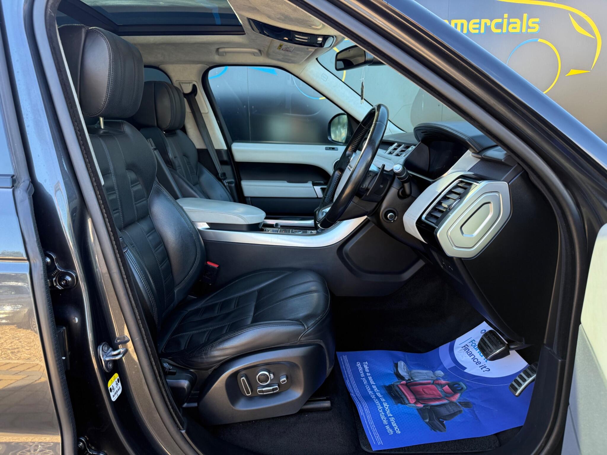 Land Rover Range Rover Sport view 17