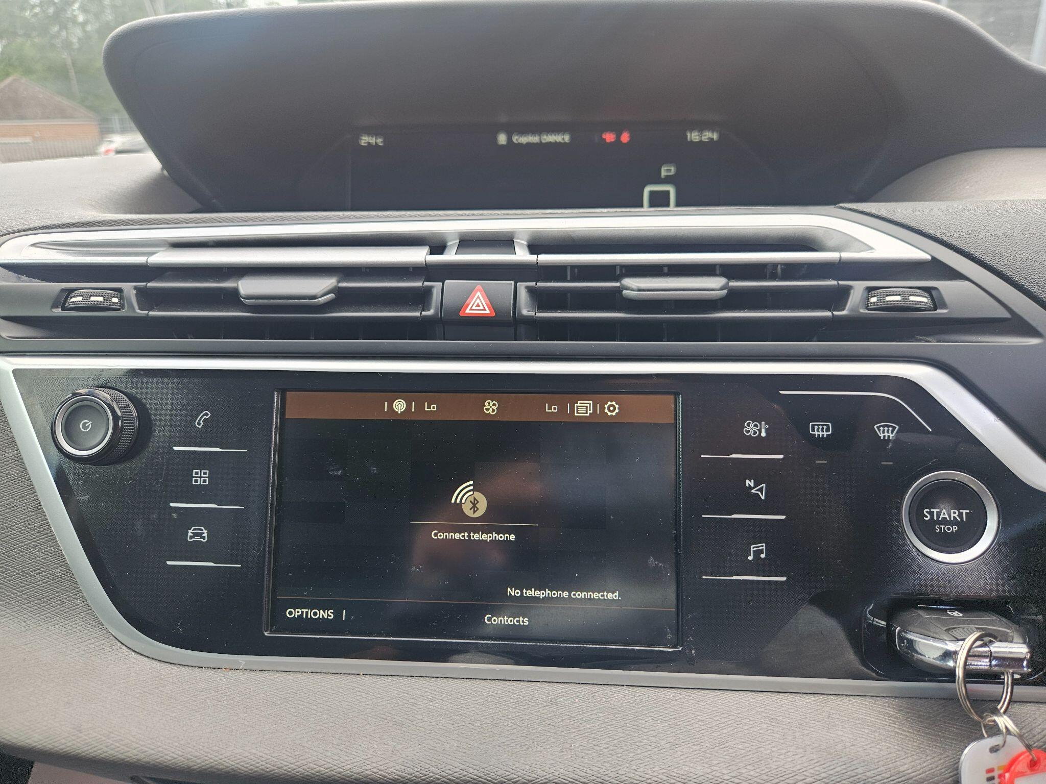 2019 Citroen Grand C4 SpaceTourer image 26
