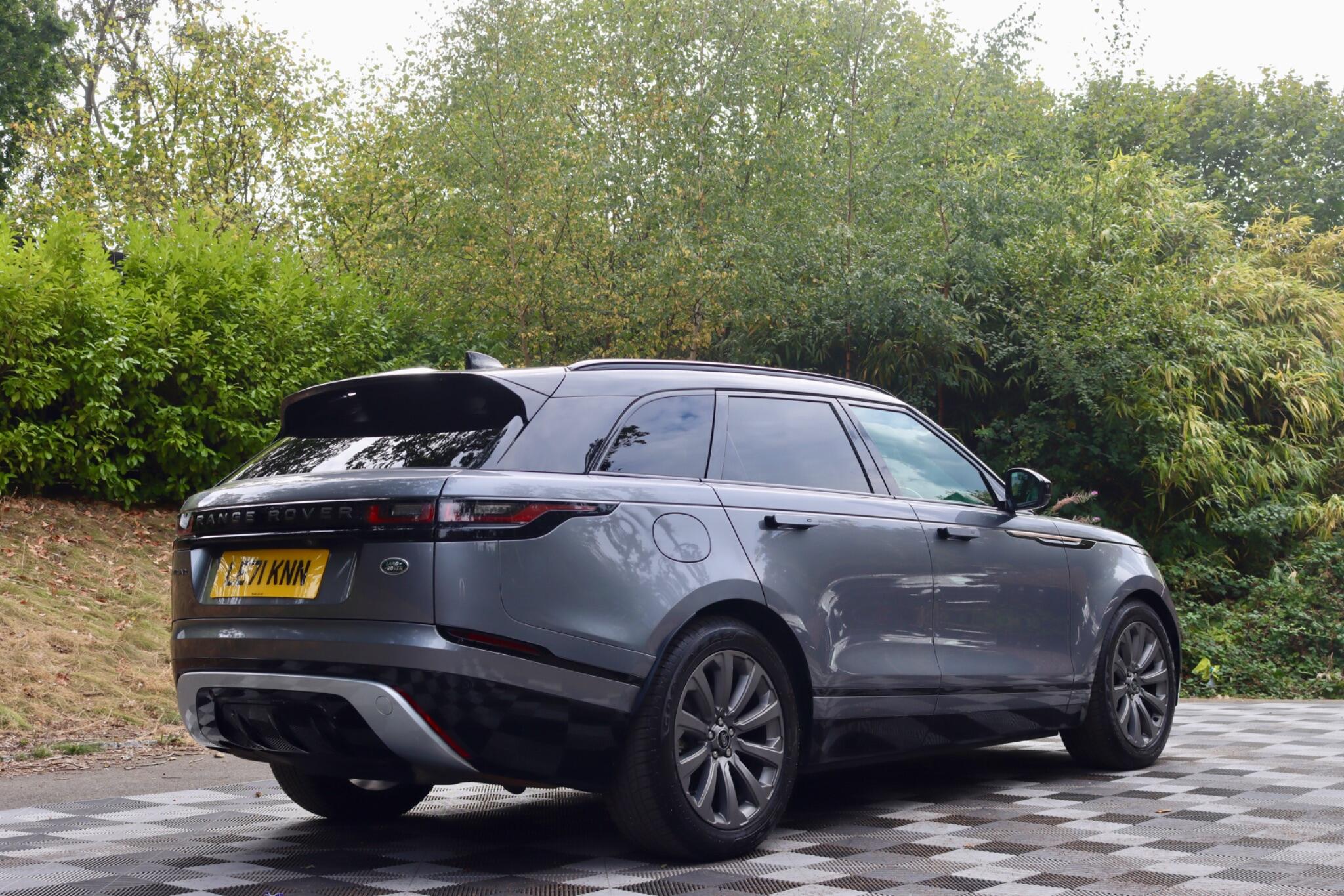 Land Rover Range Rover Velar view 23