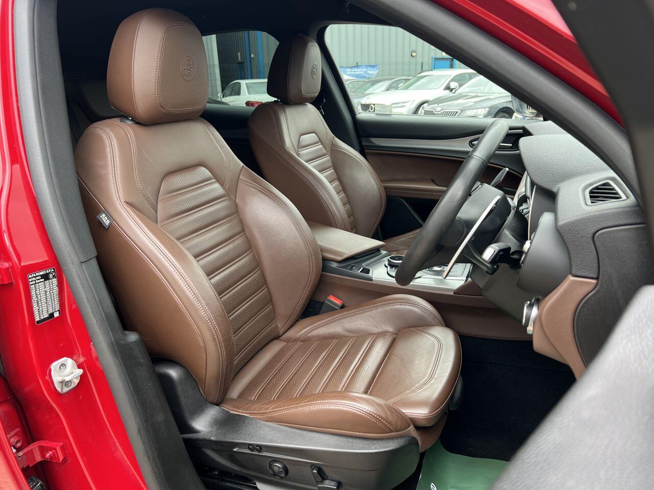 Alfa Romeo Stelvio view 17