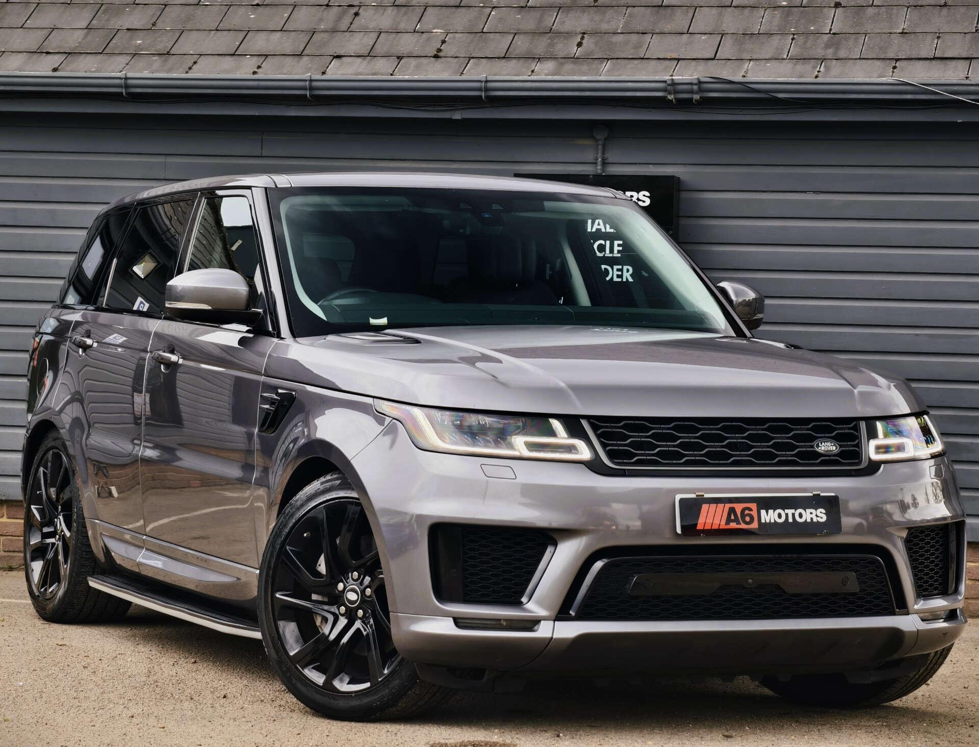 Land Rover Range Rover Sport view 3