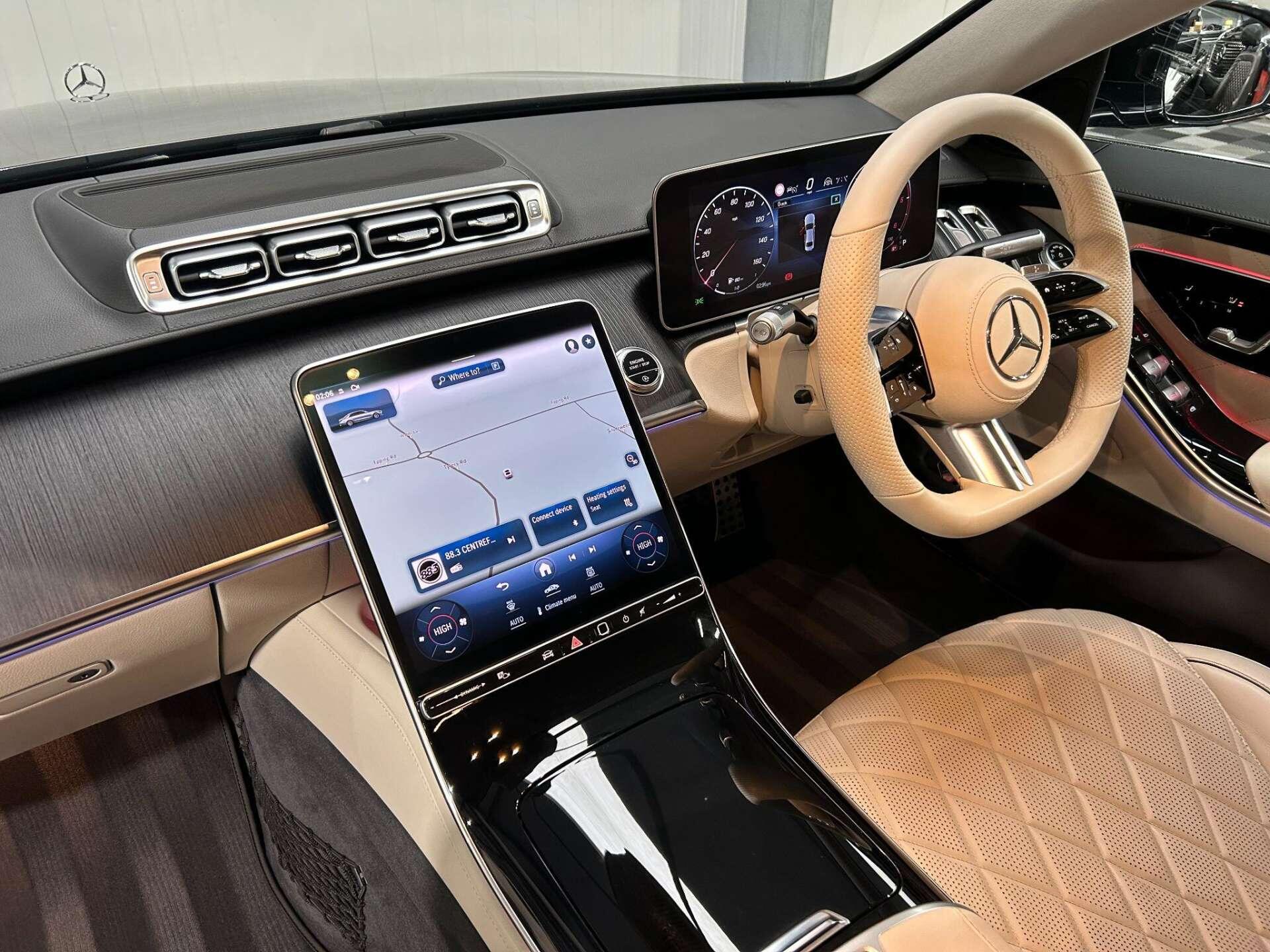 Mercedes-Benz S Class view 30