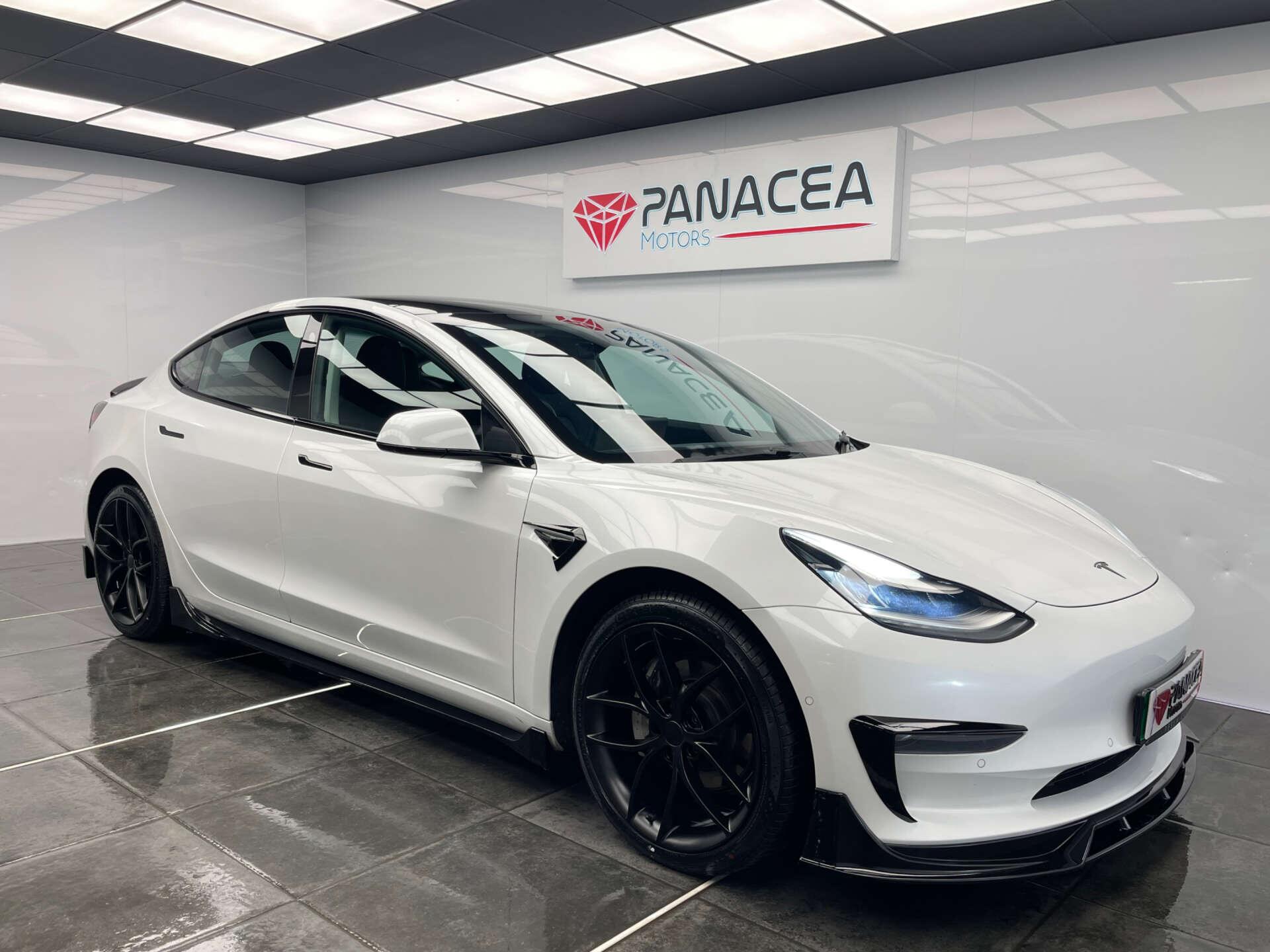 Tesla Model 3 view 3