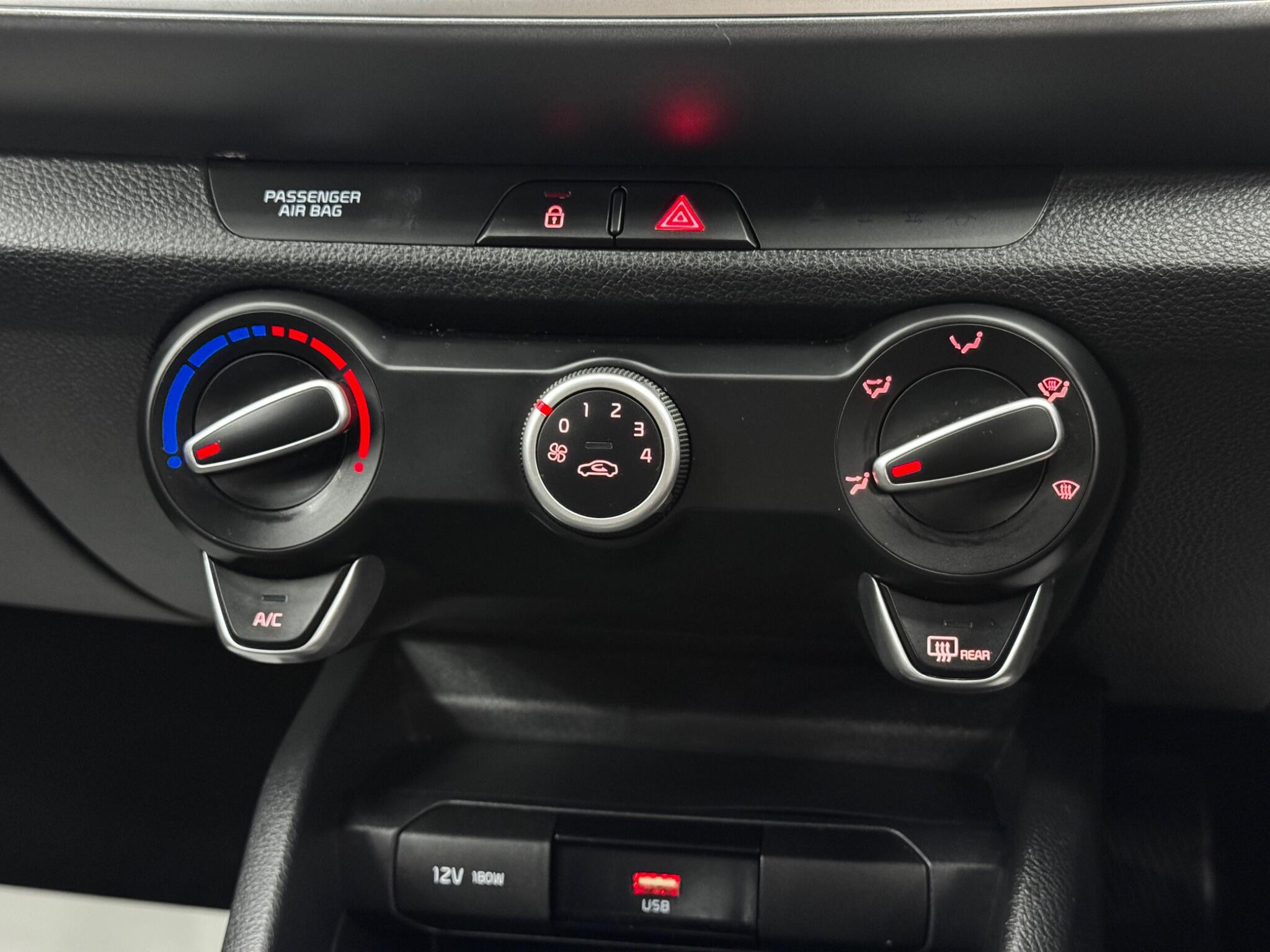 Kia Stonic view 26
