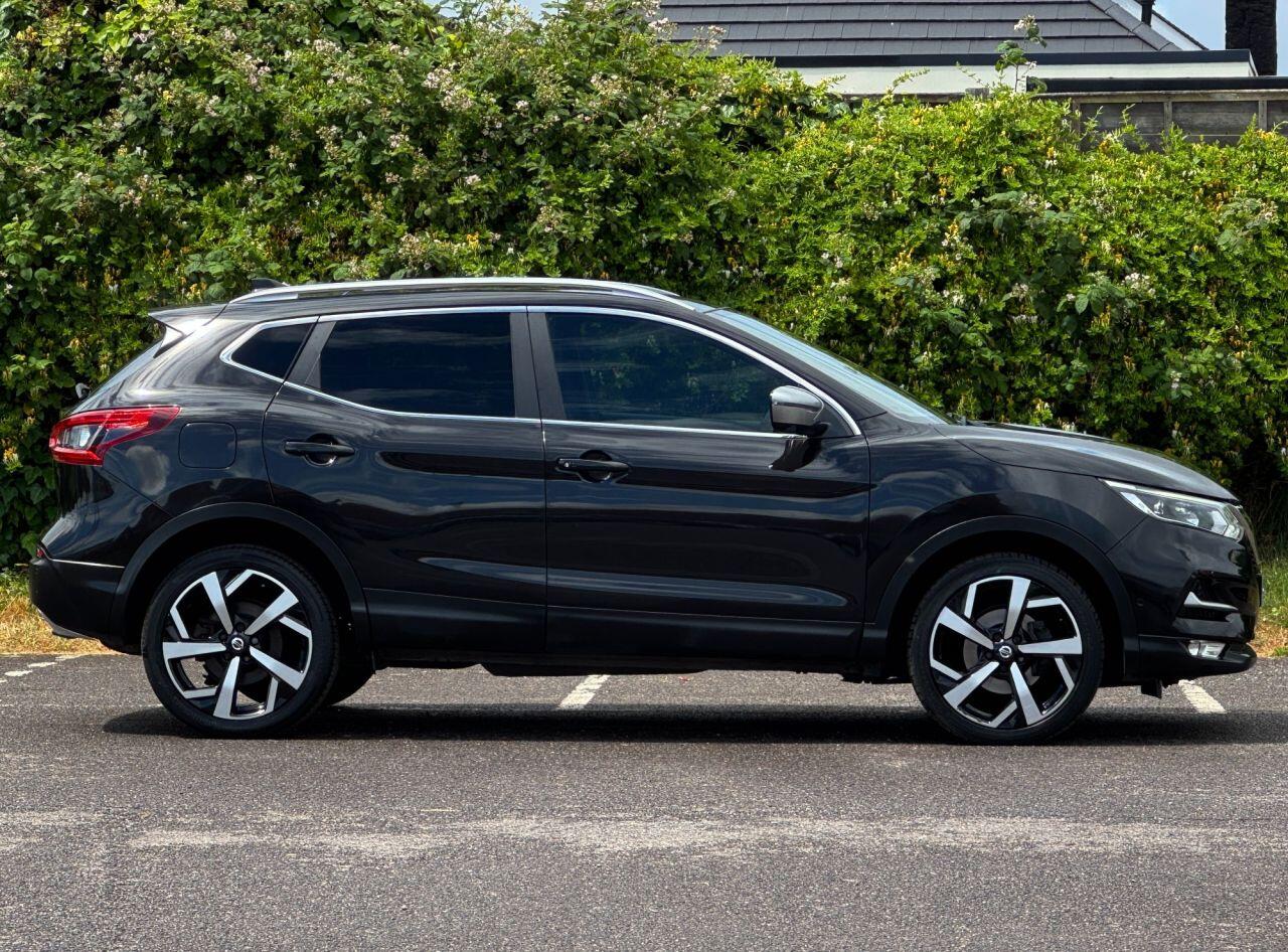 Nissan Qashqai view 3