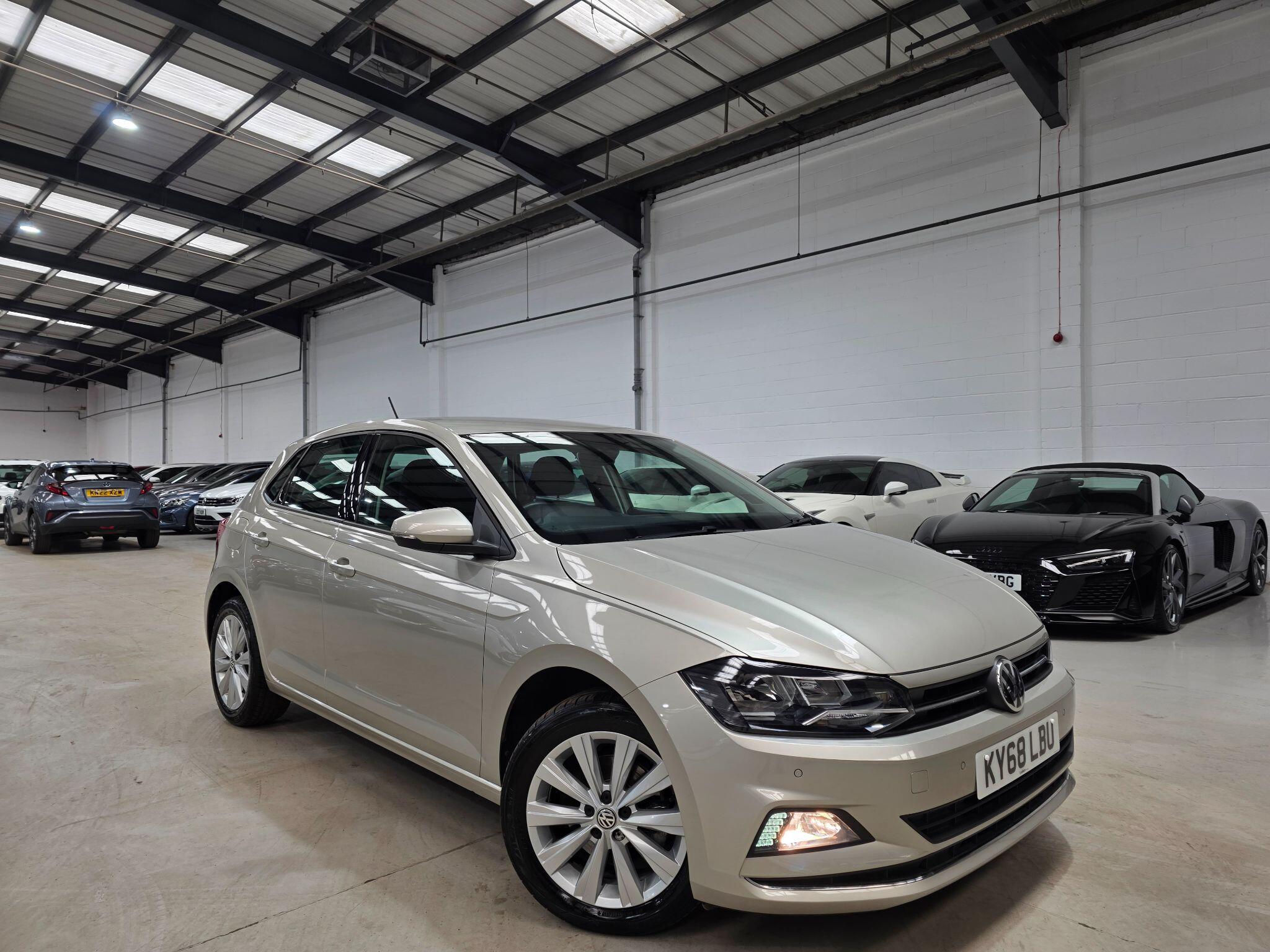Volkswagen Polo view 3