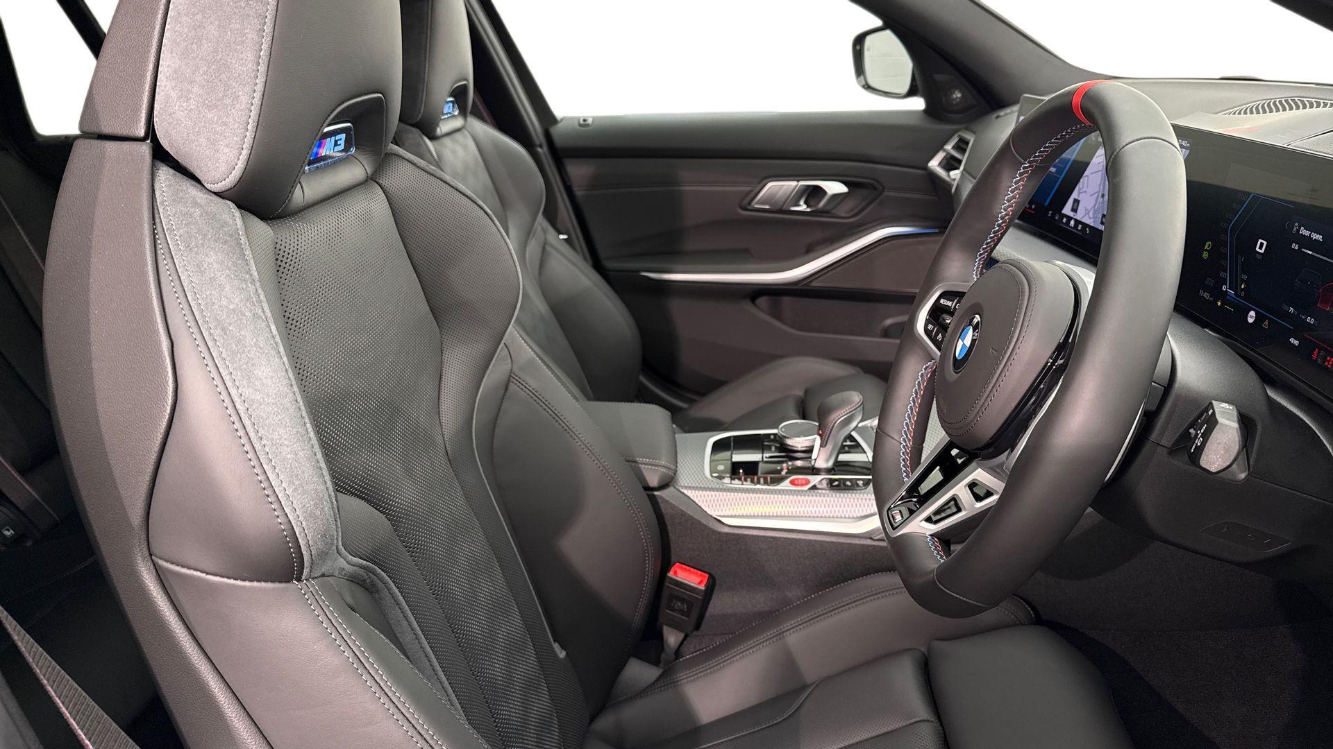 BMW M3 view 11