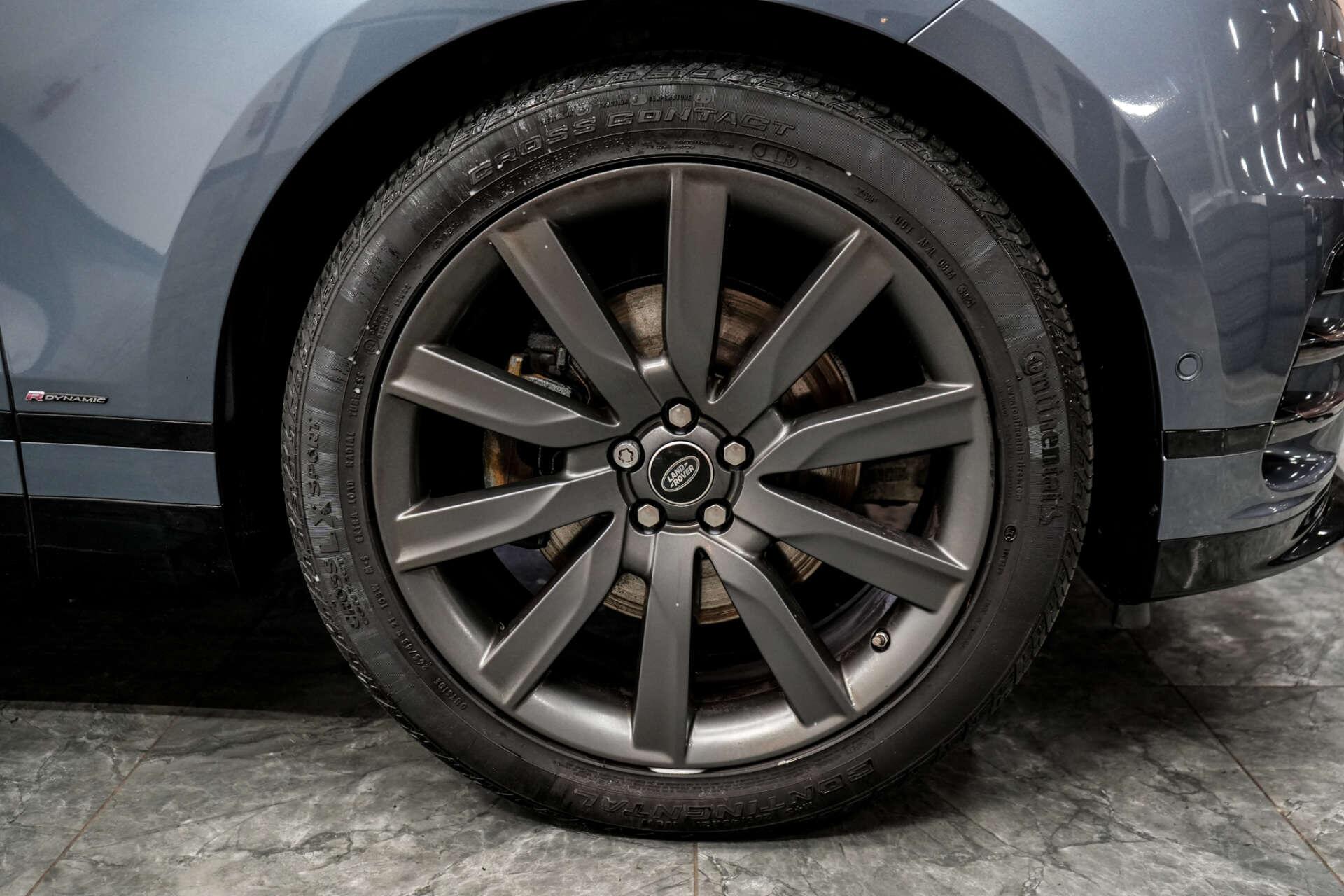 Land Rover Range Rover Velar view 7