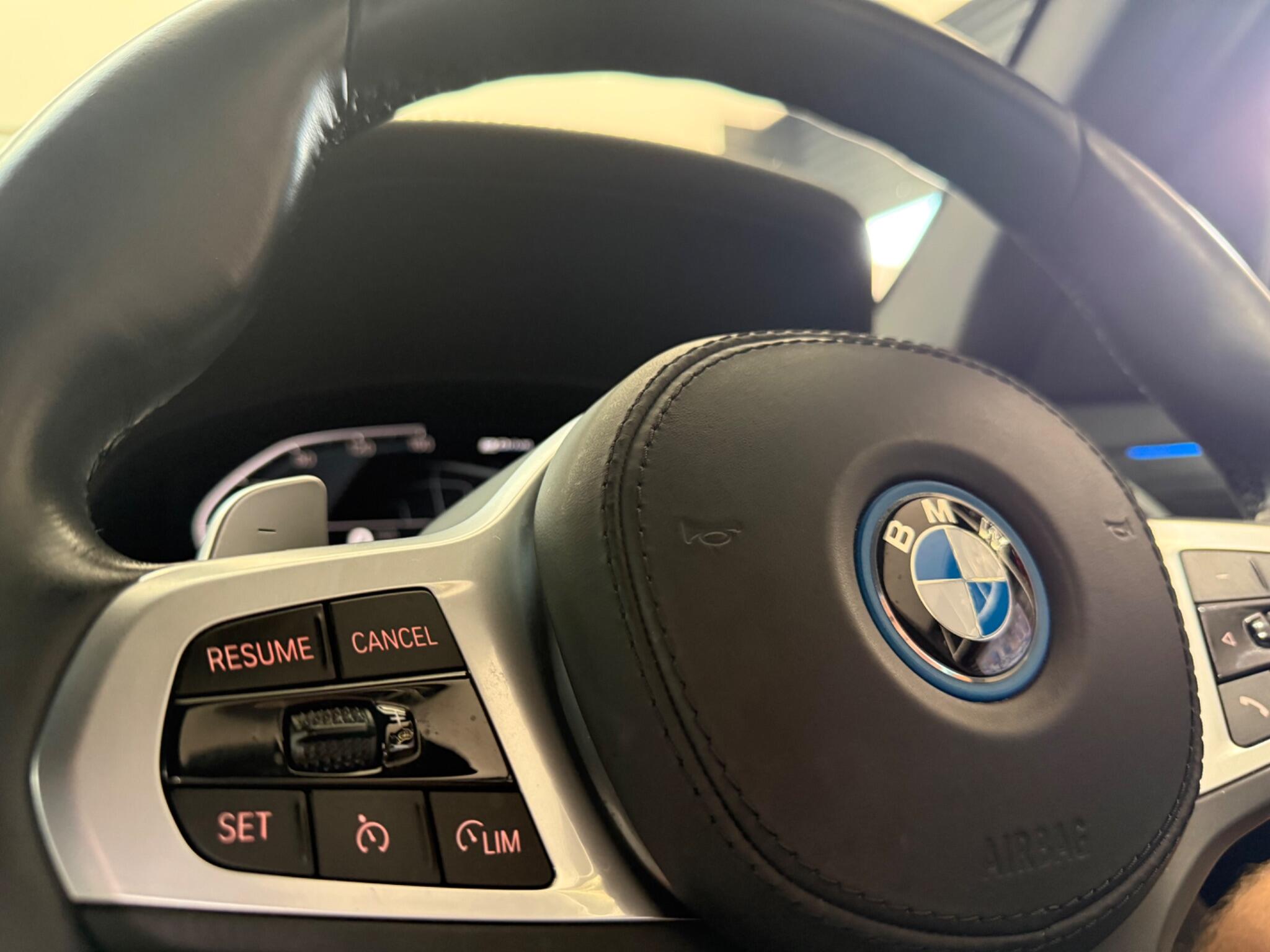 BMW X3 view 26