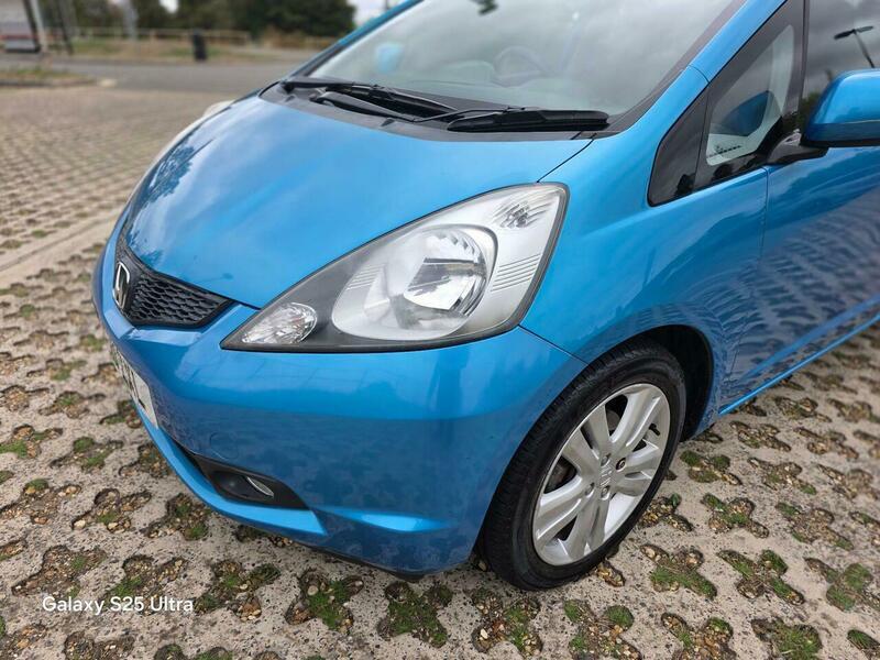Honda Jazz view 4