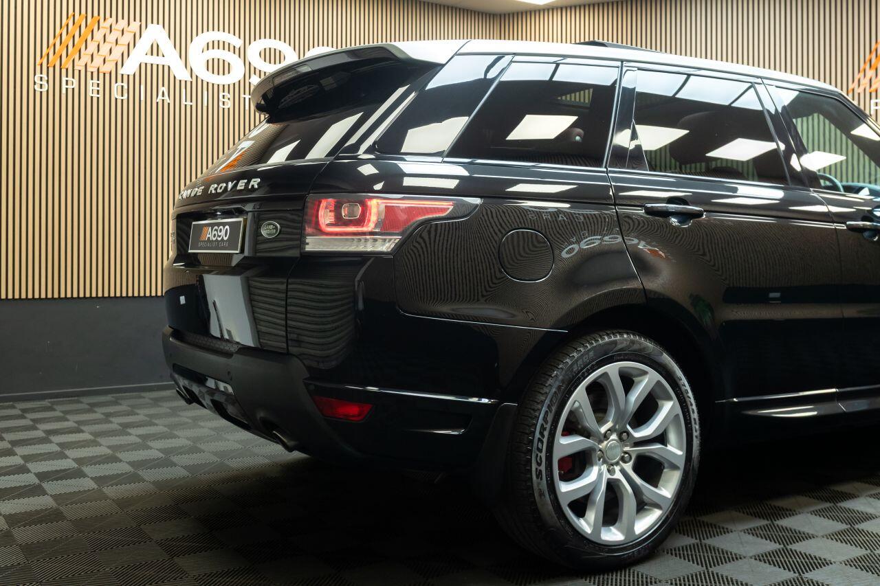 Land Rover Range Rover Sport view 13