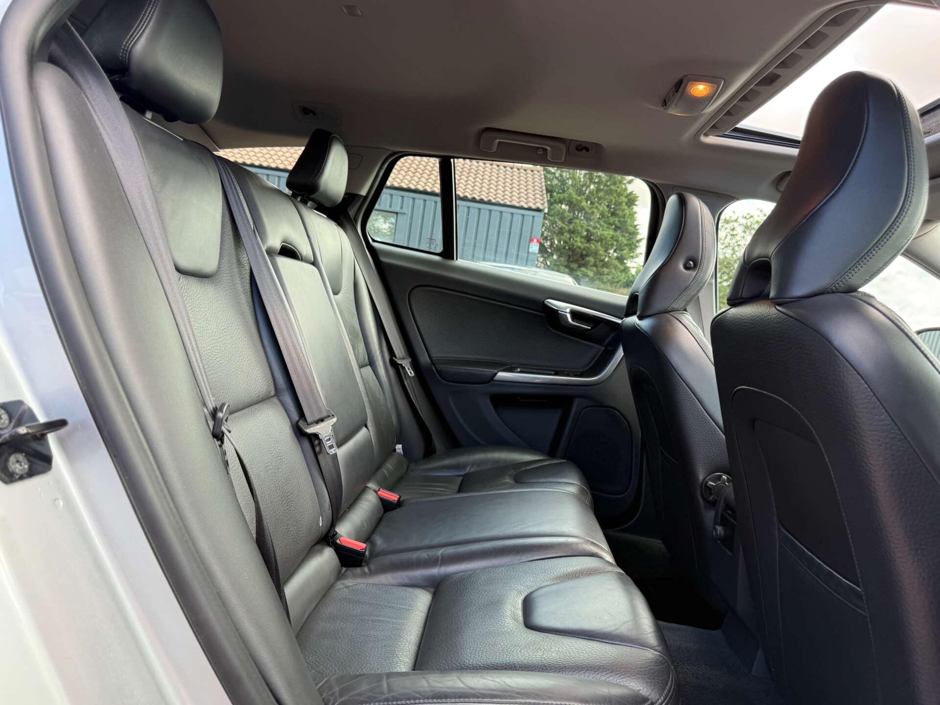 Volvo V60 view 66