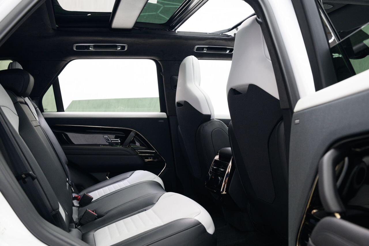 Land Rover Range Rover Sport view 39