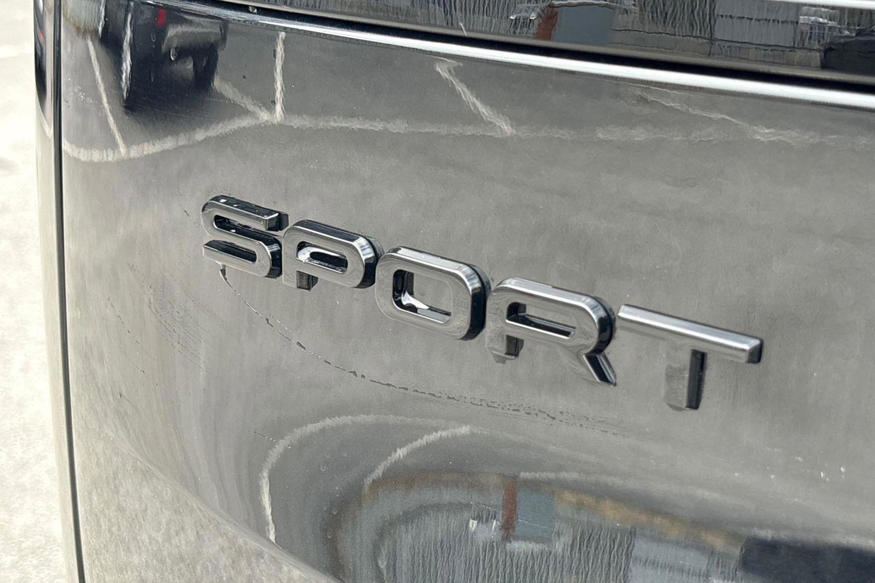 Land Rover Range Rover Sport view 23