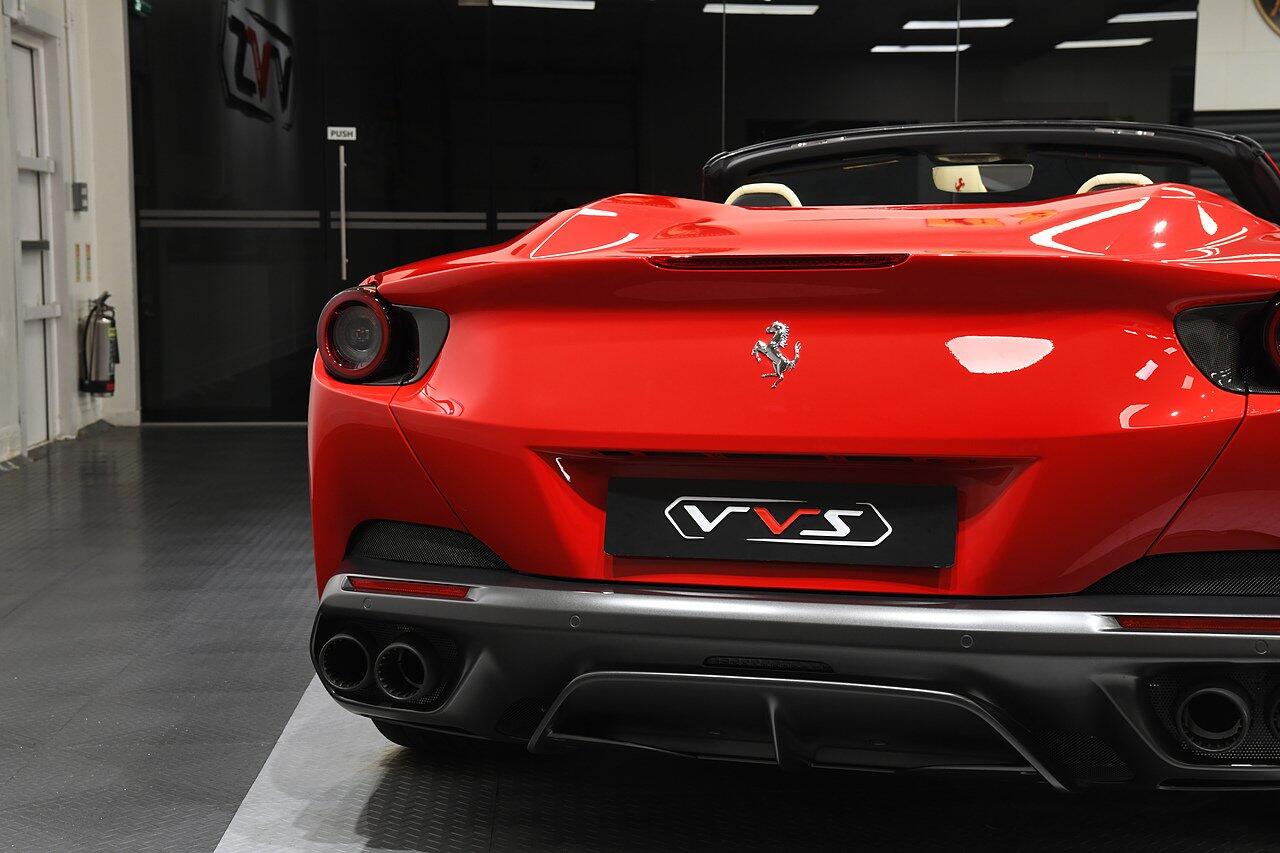 Ferrari Portofino view 42