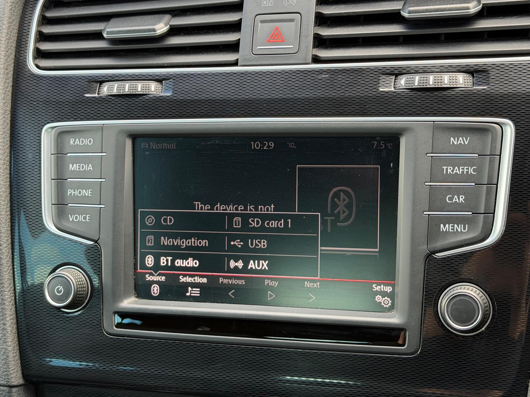Volkswagen Golf view 34