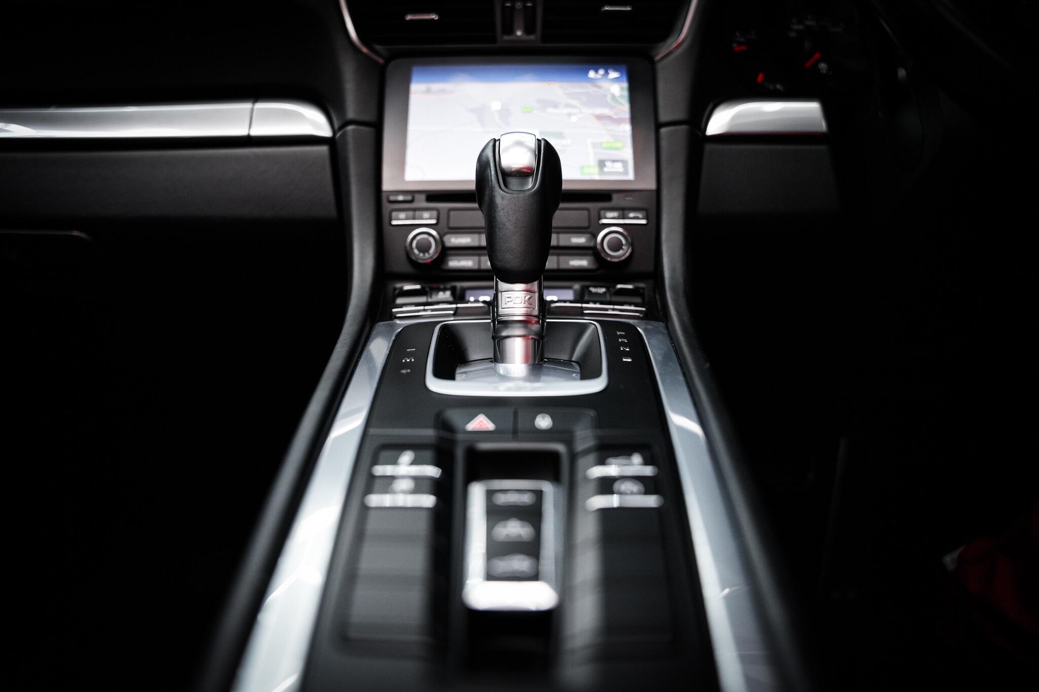 Porsche 911 view 57