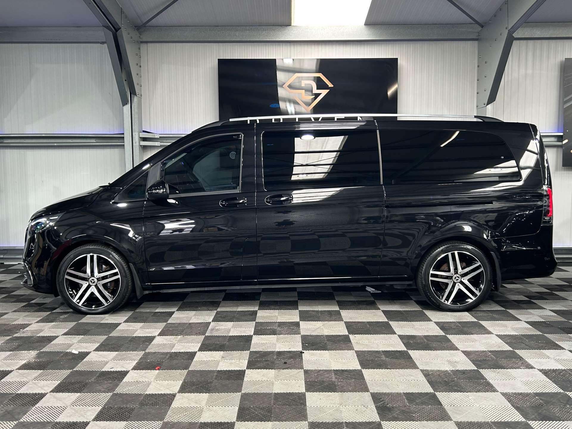 Mercedes-Benz V Class view 51