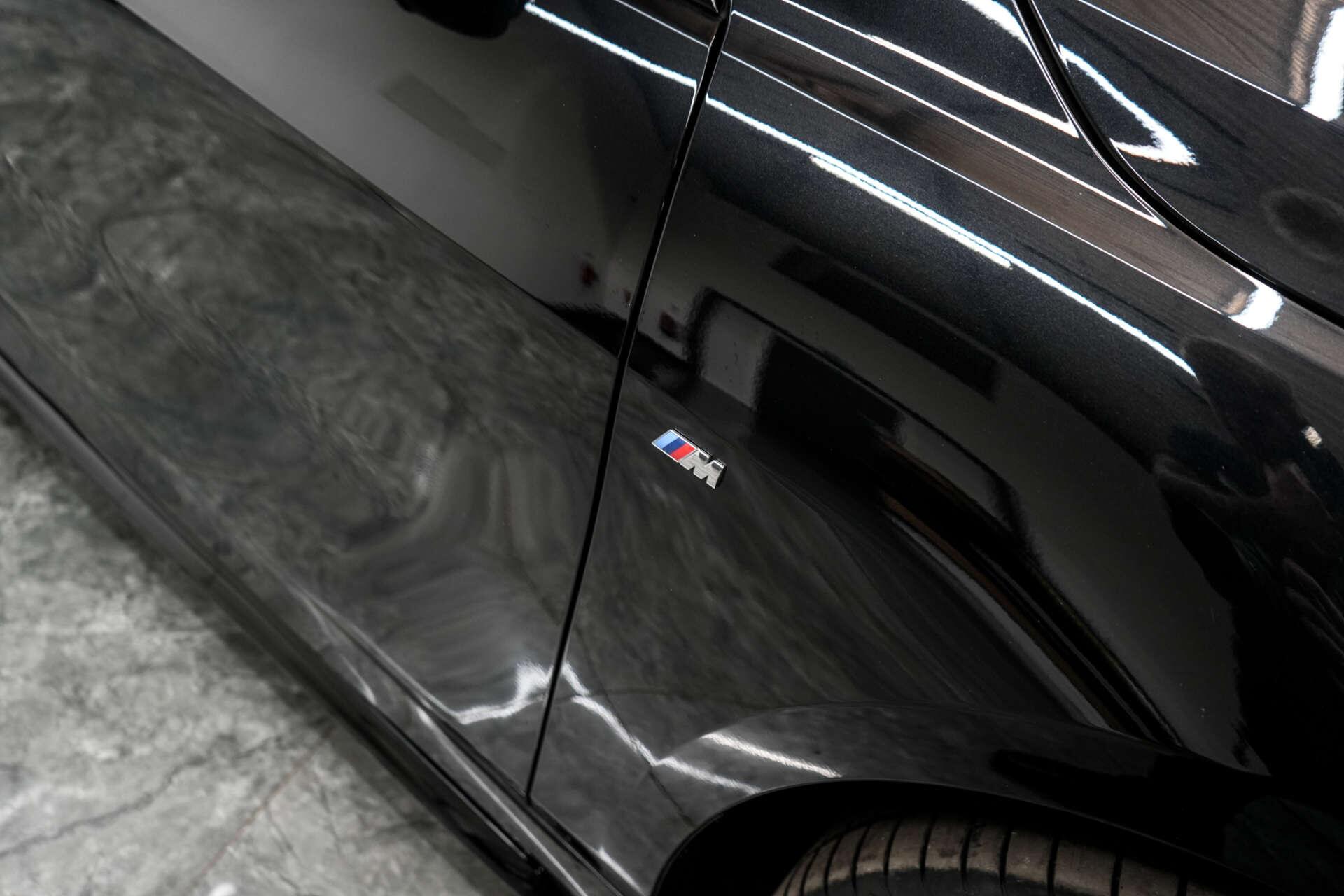 BMW 1 Series view 8