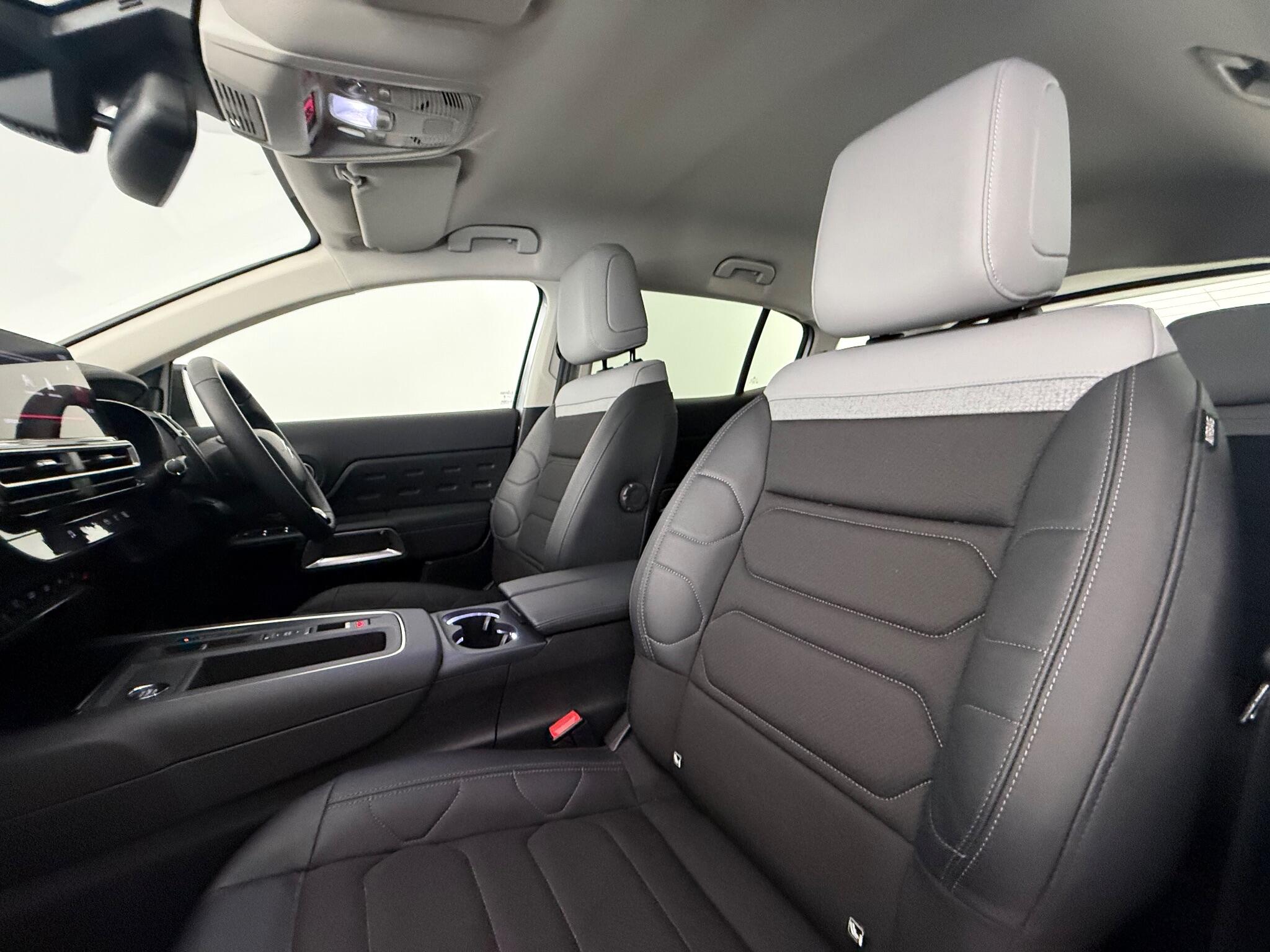 Citroen C5 Aircross view 14