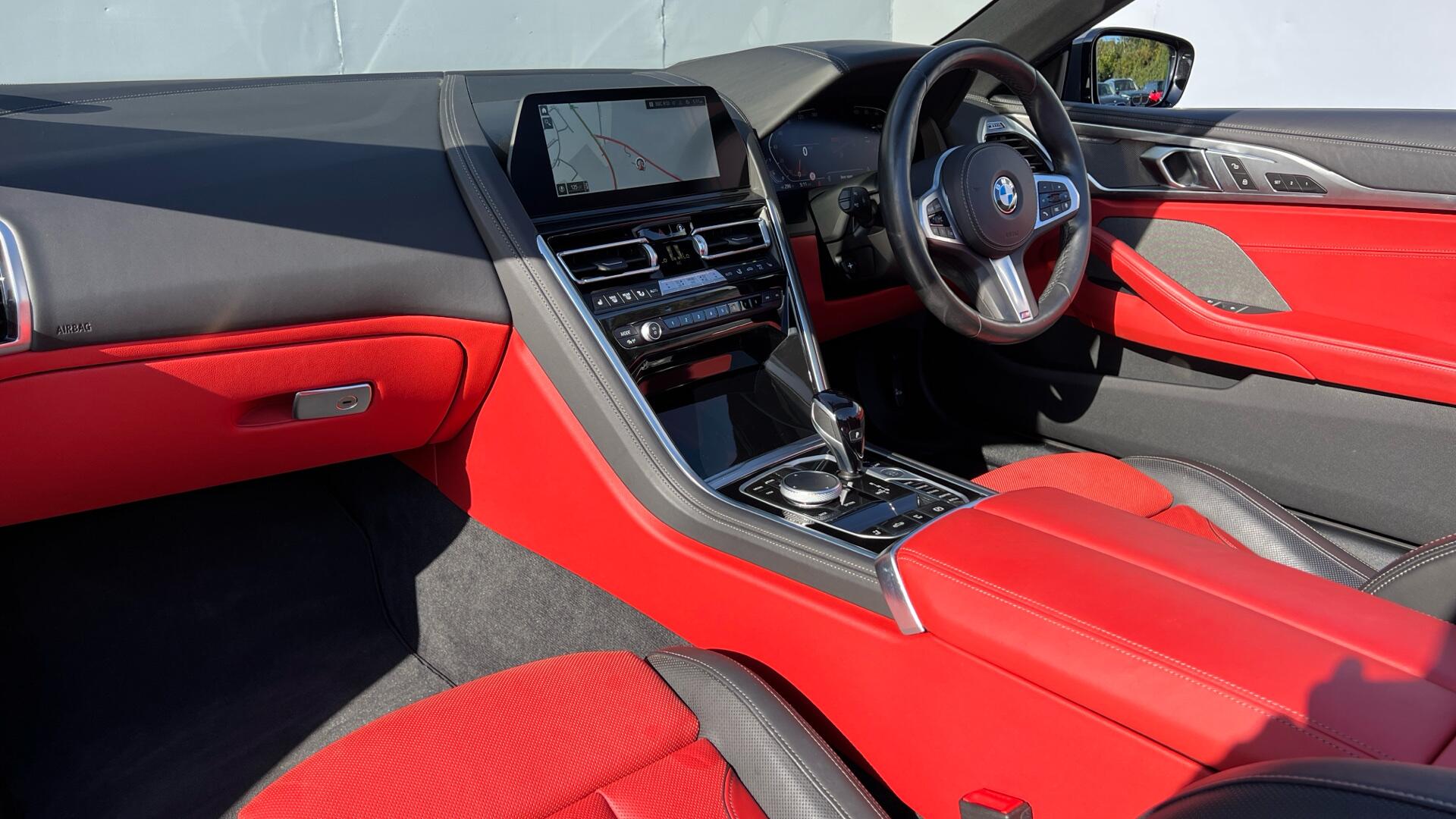BMW 8 Series view 7