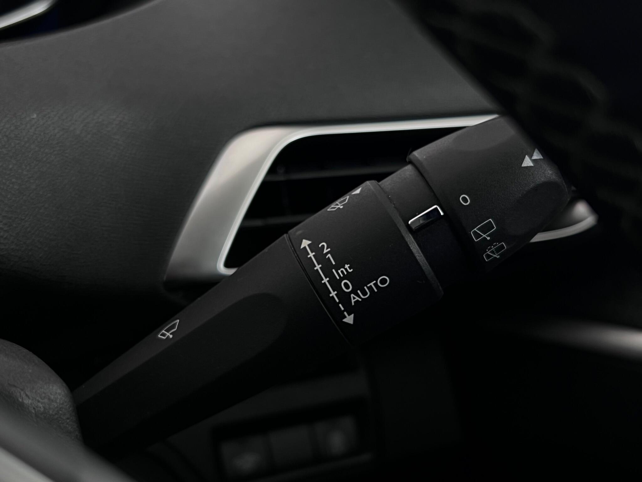 Peugeot 3008 view 23