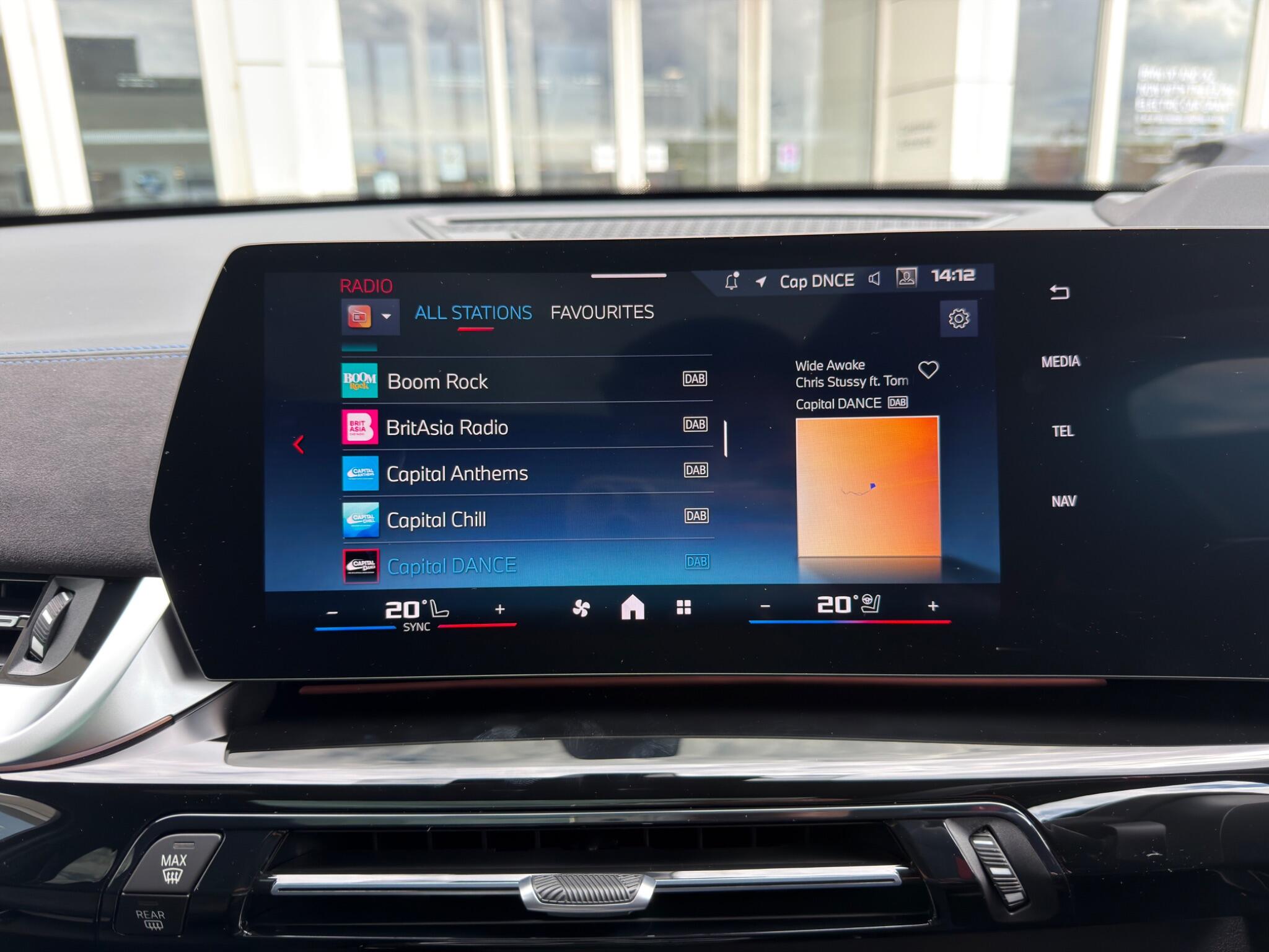 BMW X2 view 22
