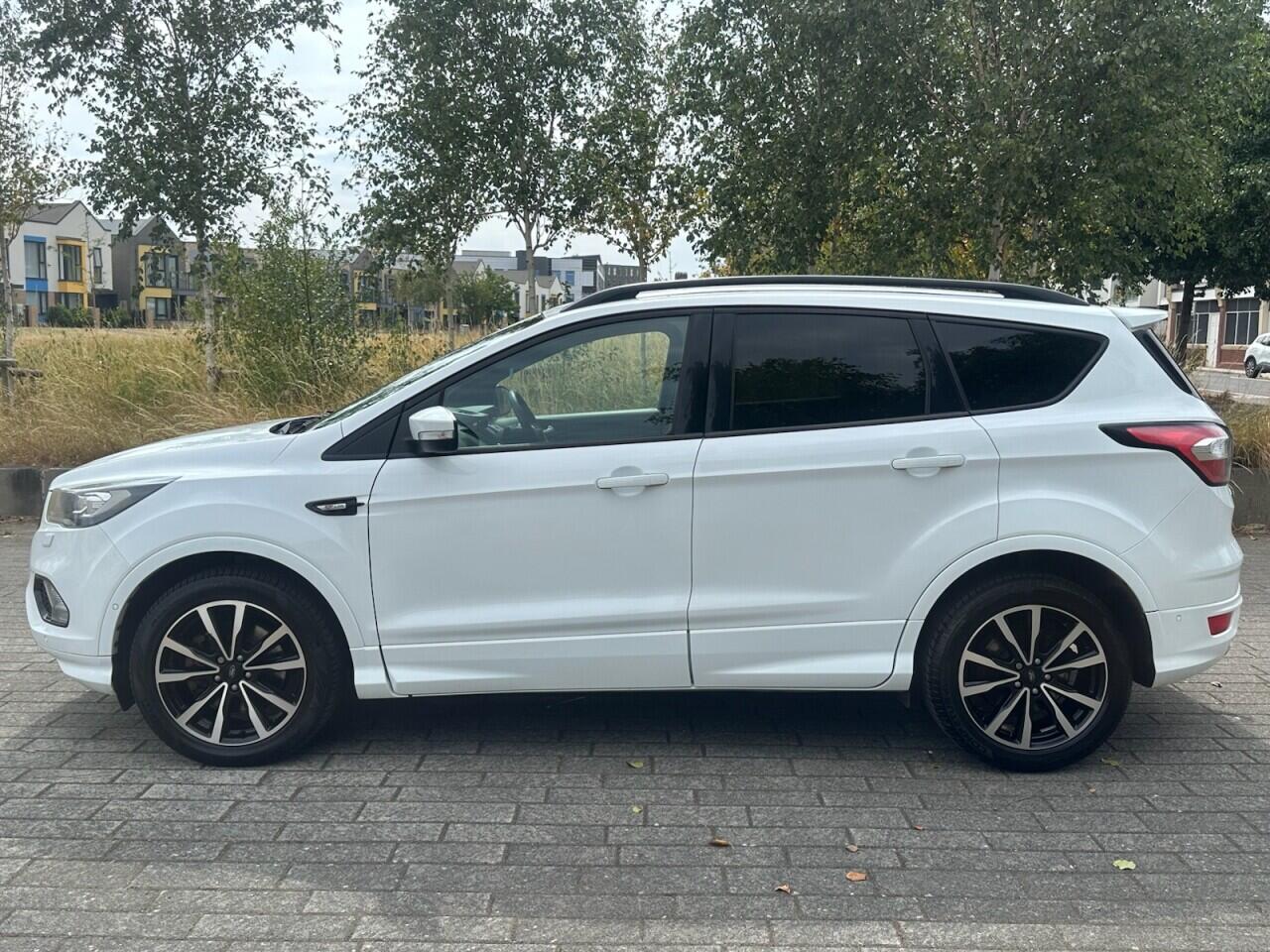 Ford Kuga view 17