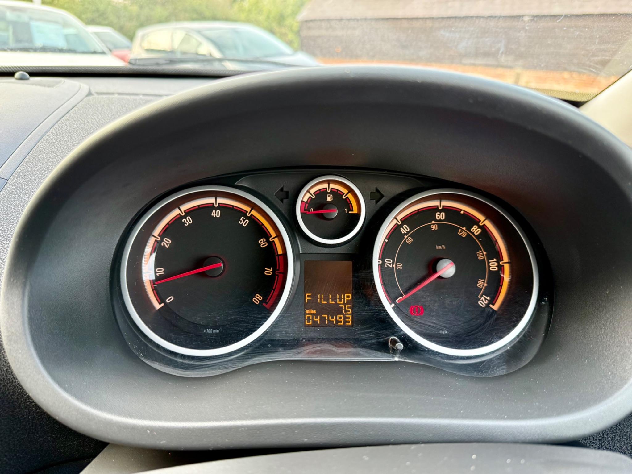 2014 Vauxhall Corsa 1.4 16V SXi Euro 5 5dr (A/C) • 47,485 miles image 26