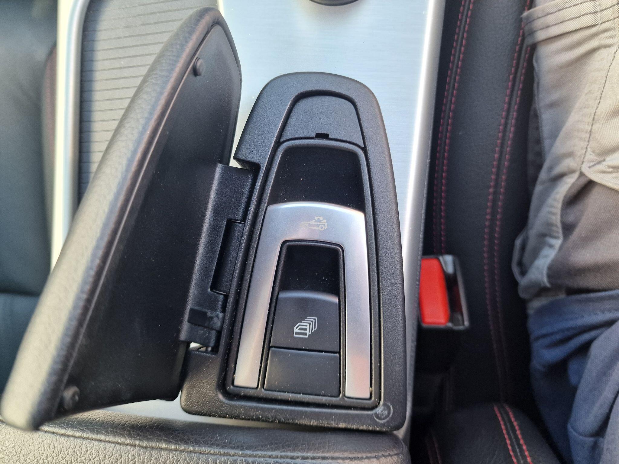 Mercedes-Benz SLK view 22