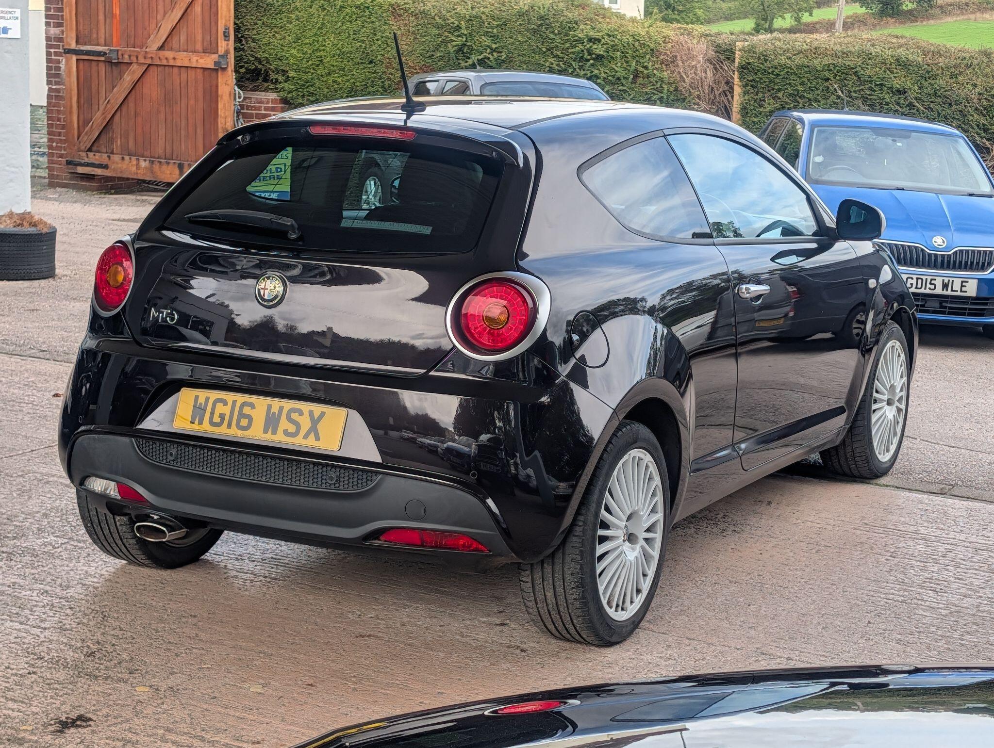 Alfa Romeo Mito view 6