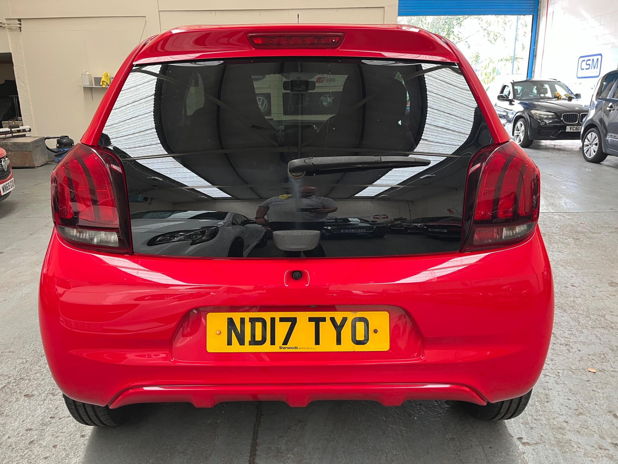 Peugeot 108 view 8