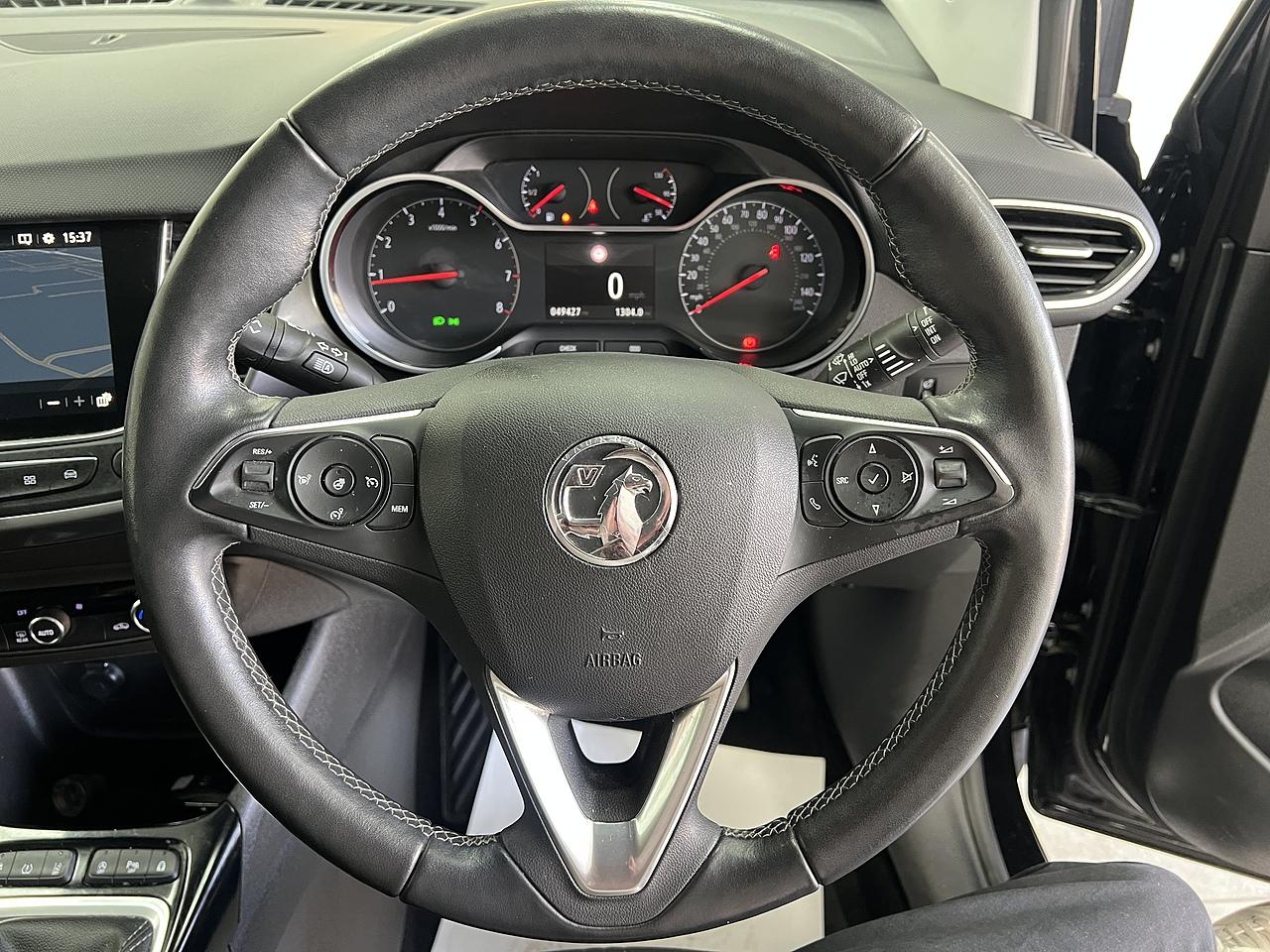 Vauxhall Crossland view 10