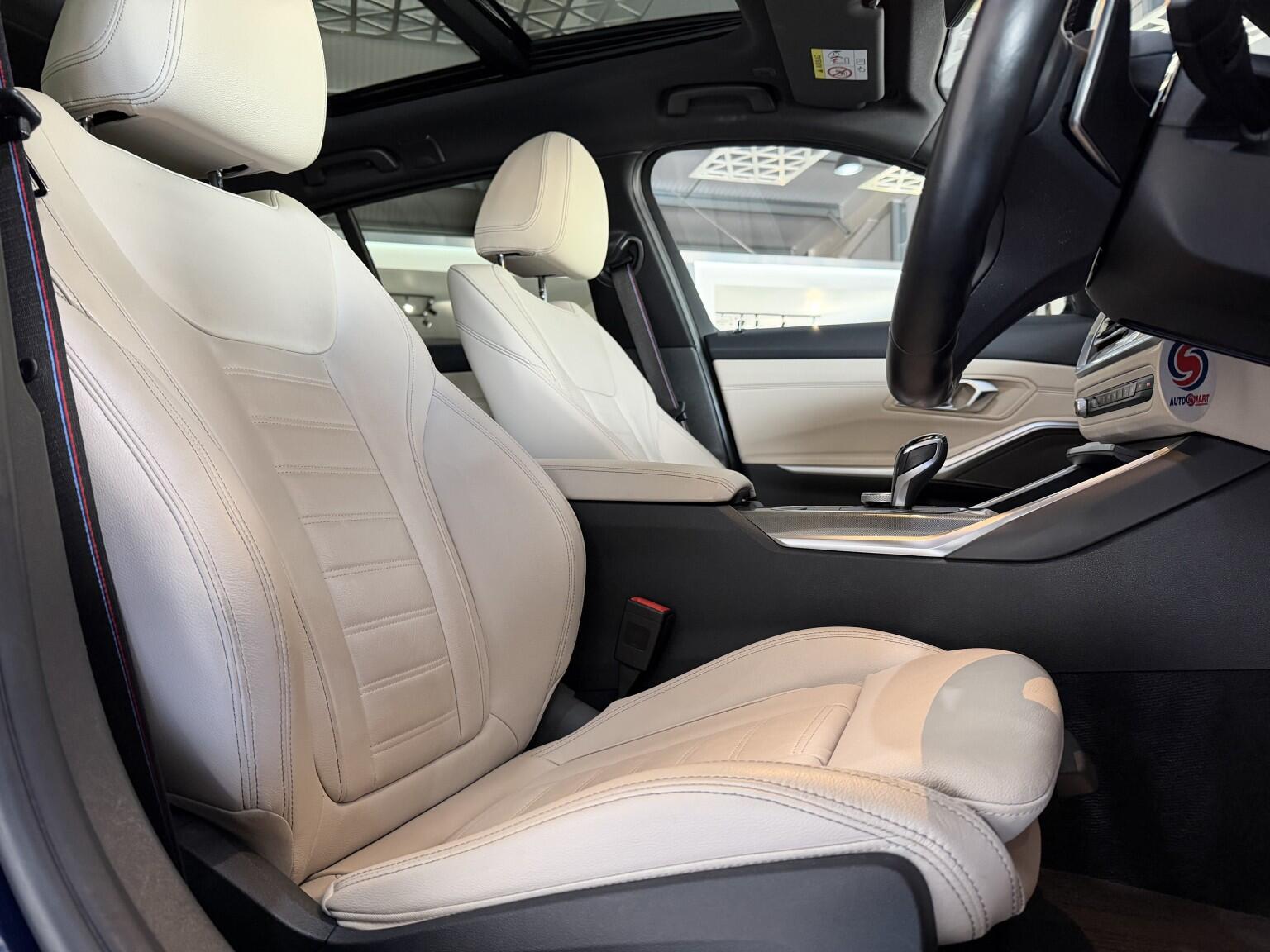 BMW 3 Series view 19