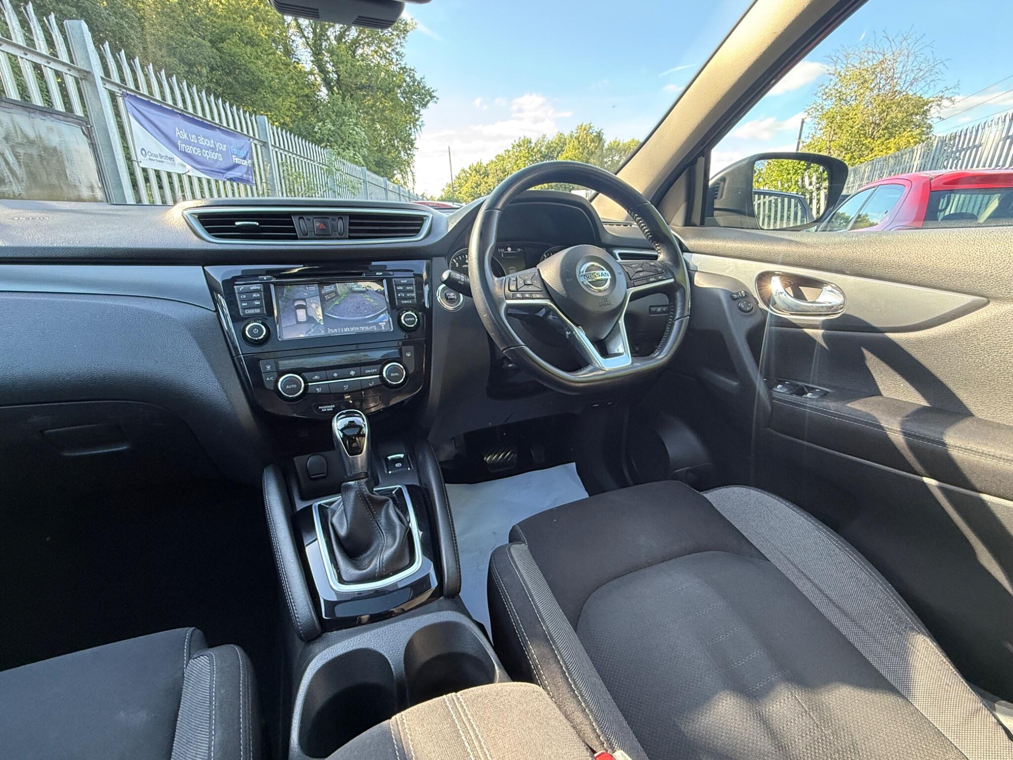 2017 Nissan Qashqai image 22