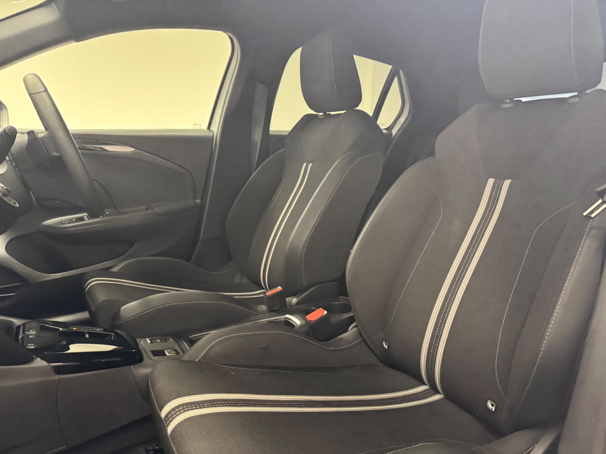 Vauxhall Corsa view 25
