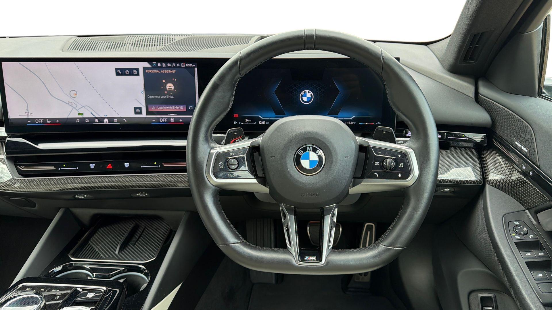 BMW 5 Series view 5