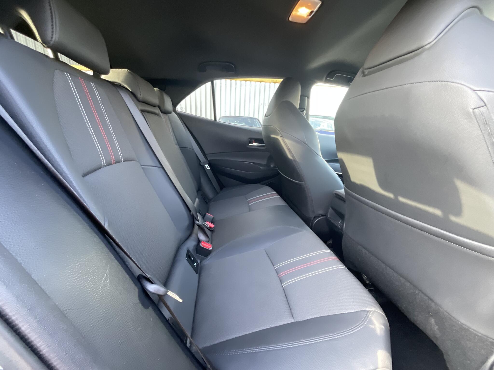 Toyota Corolla view 12