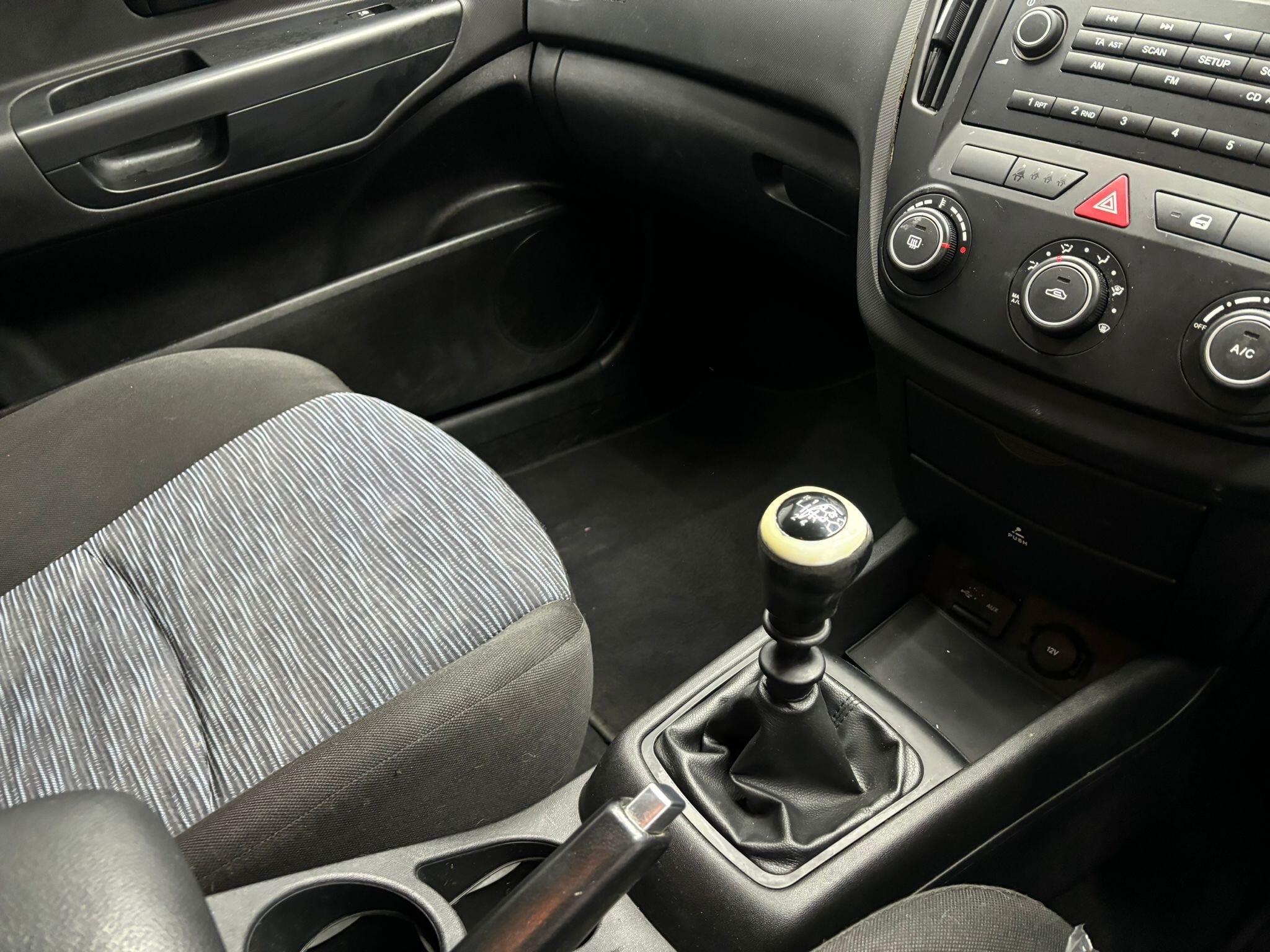Kia Ceed view 6