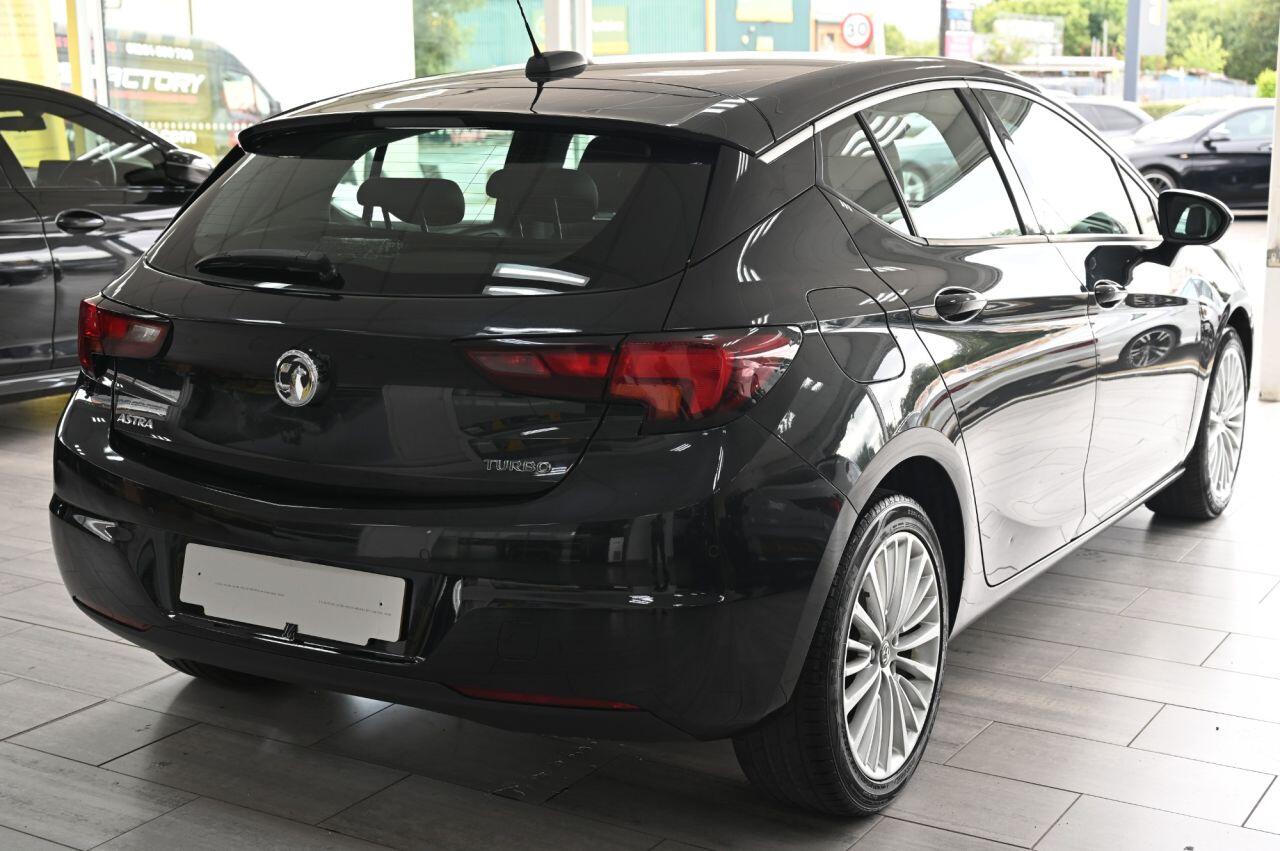 Vauxhall Astra view 11