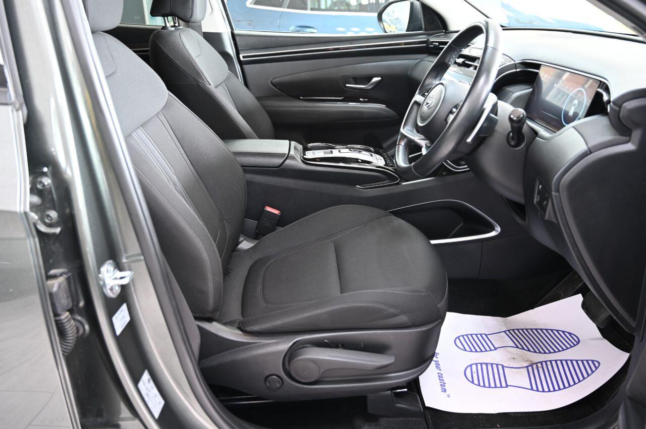 Hyundai Tucson view 17